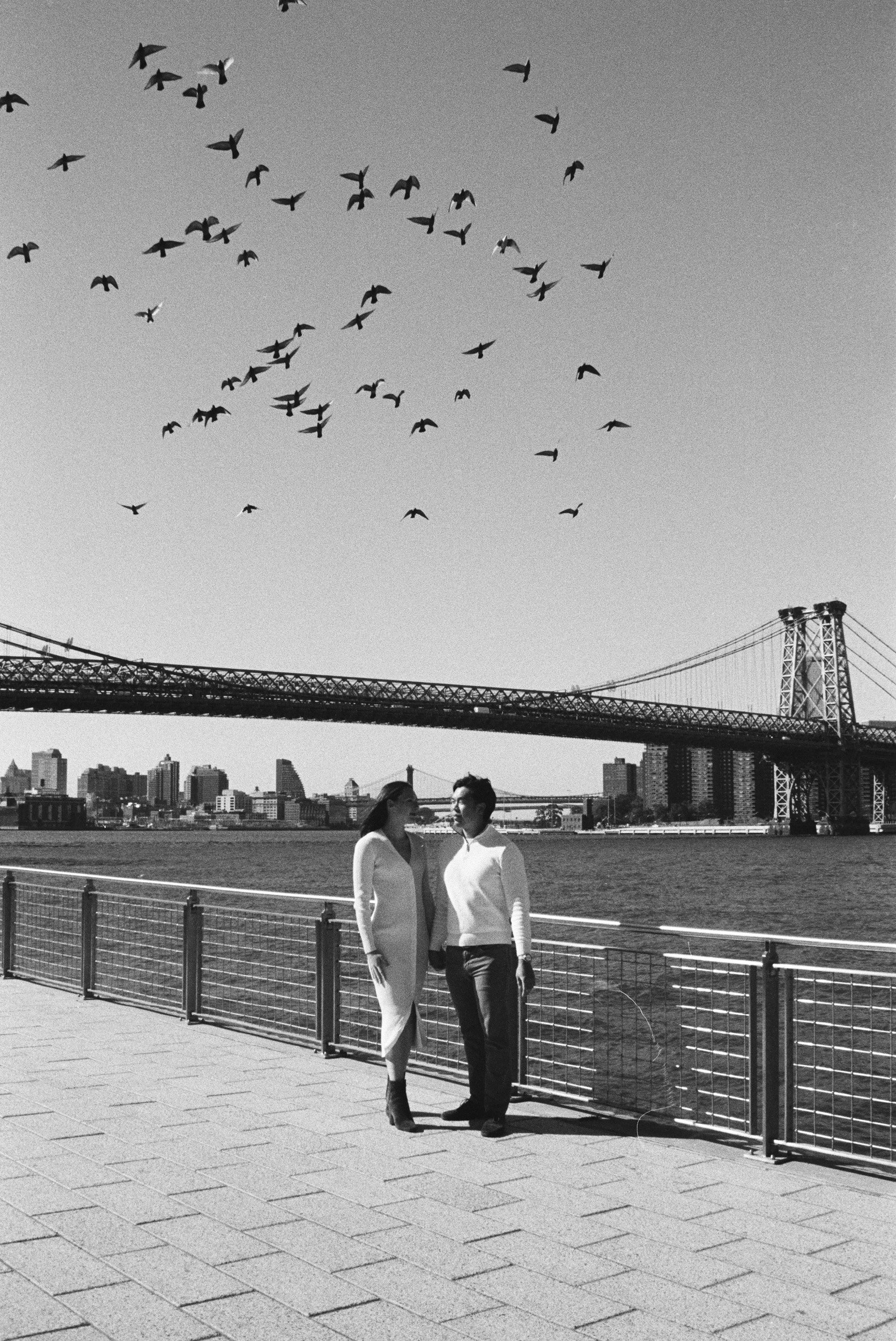 196_Julia_Ray_Engagement_film_90940008.jpg