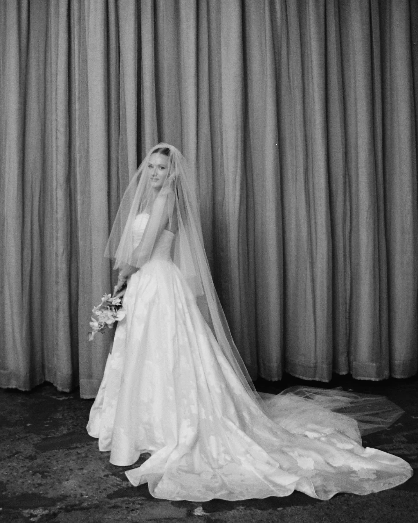 I&rsquo;d like to photograph this day over and over and over again thankyouverymuch 

✨✨✨✨✨✨✨✨✨

Getting ready - @thewilliamvale 
Venue- @thirdsbk 
Coordinator- @justsayyes_ny  @arcweddings 
Photographer- @sarahlockhartphotography 
Second shooter- @i