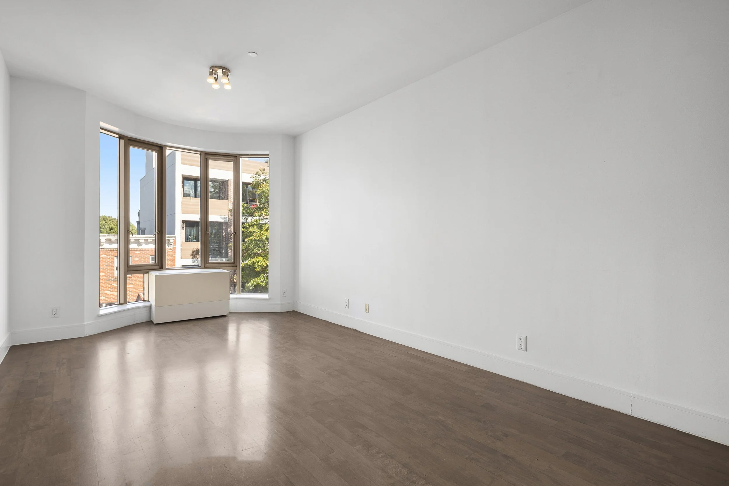 11. EMPTY Living_Dining.jpg