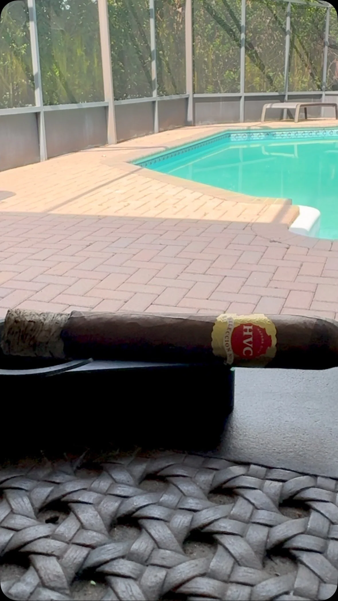 Come visit us tomorrow at the Cagan Crossings Farmers Market in clermont! Come and enjoy a freshly brewed coffee and a quality cigar. See you all there!