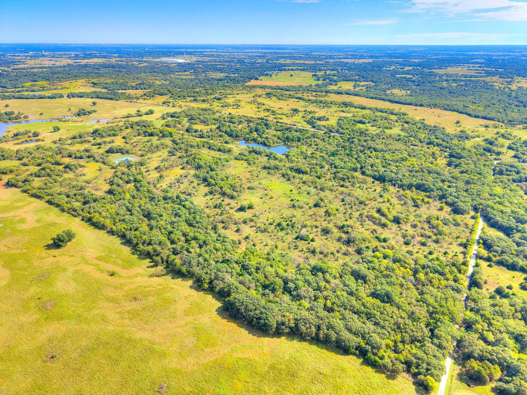 18-web-or-mls-Pauls Valley - N County Rd 3210-18.jpg