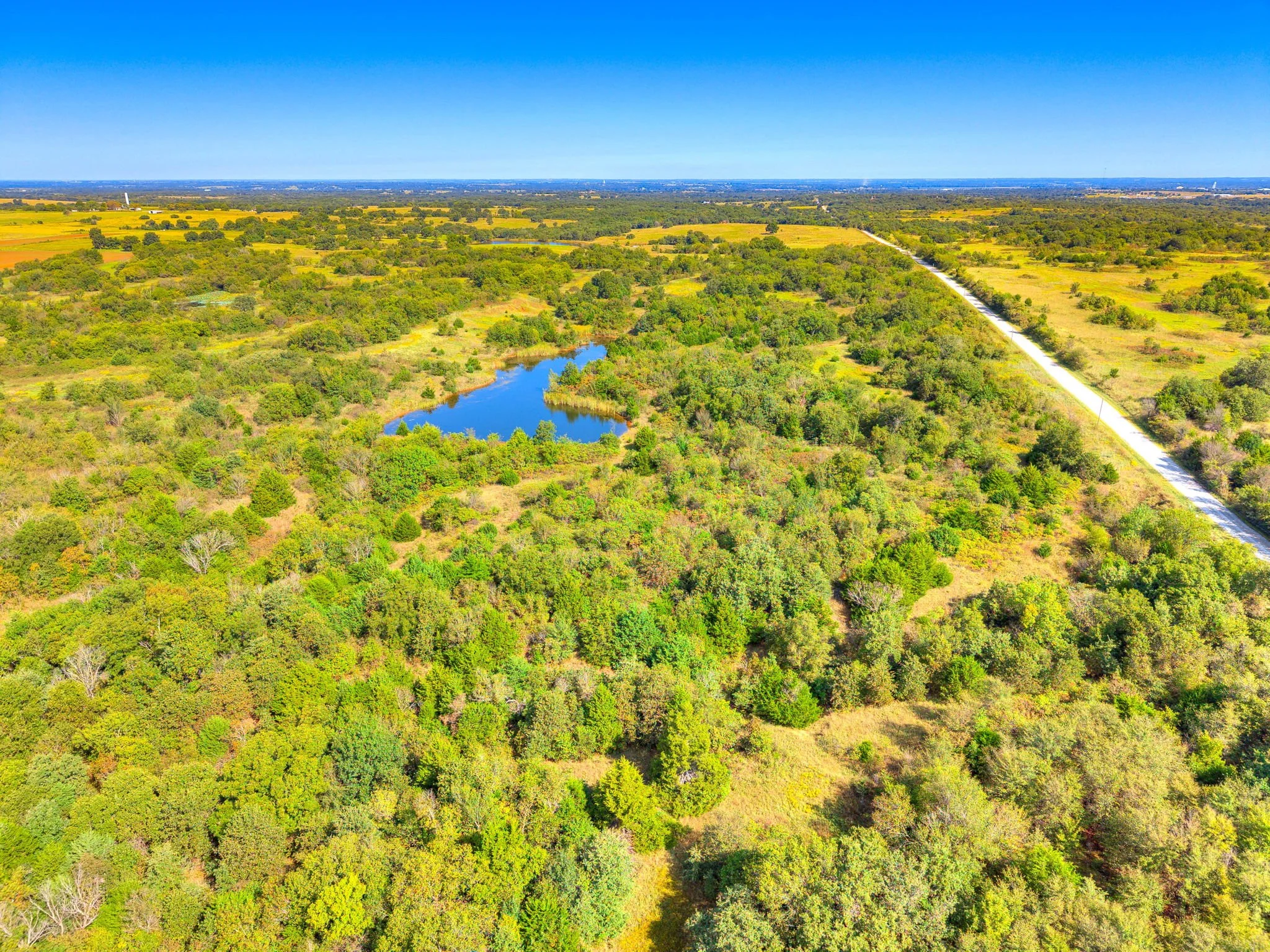 22-web-or-mls-Pauls Valley - N County Rd 3210-22.jpg