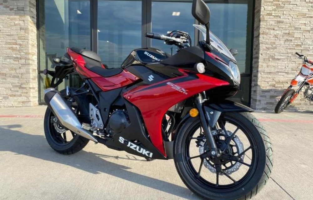 Suzuki GSX 250 R Review