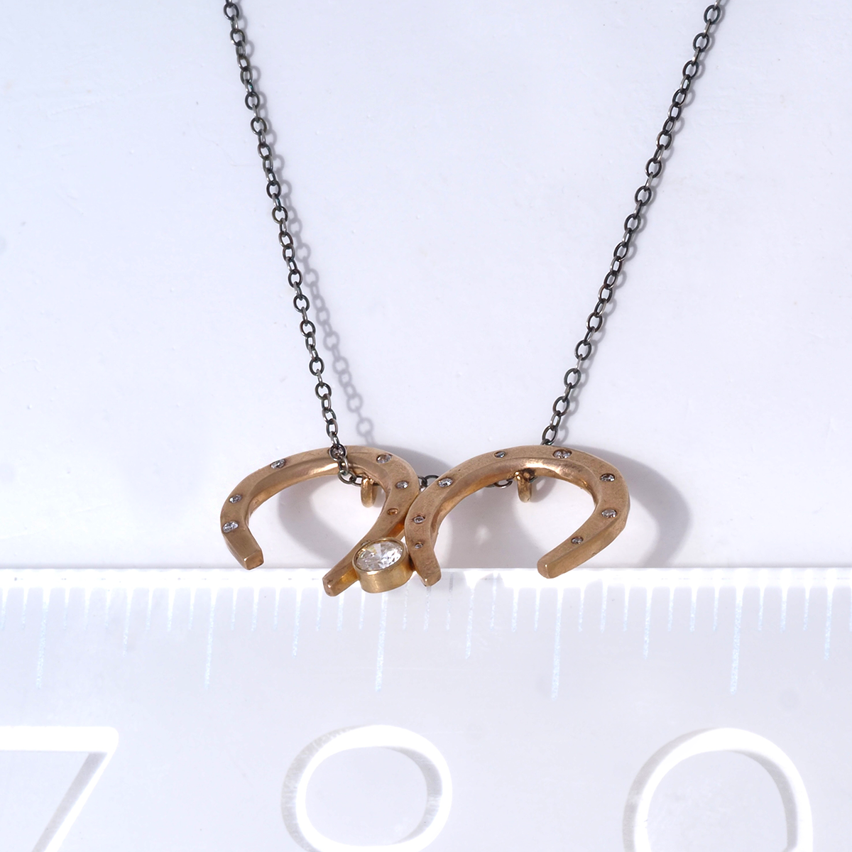 Taurus Necklace 11 measure.png