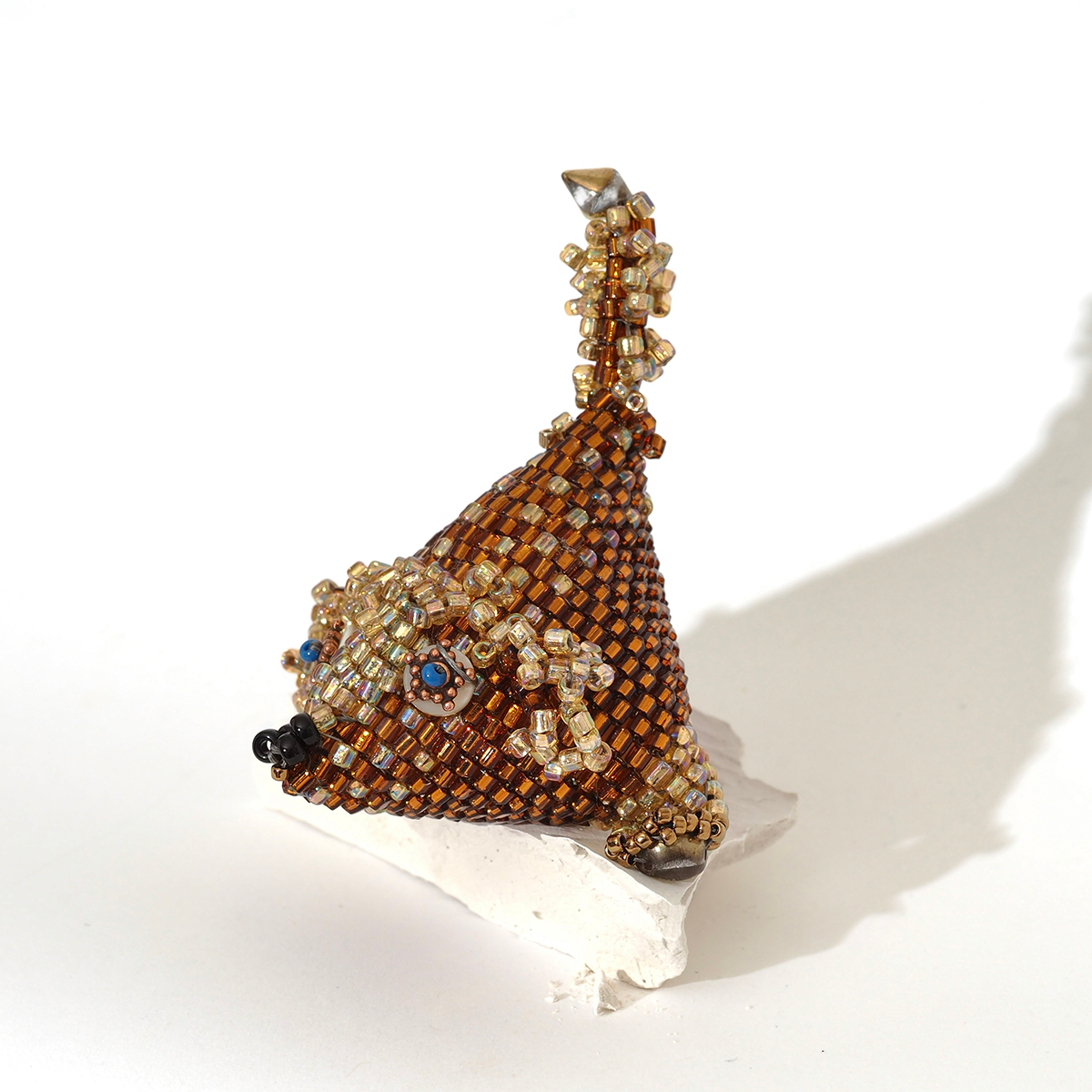 P1017440 11 j2 beaded creature.png