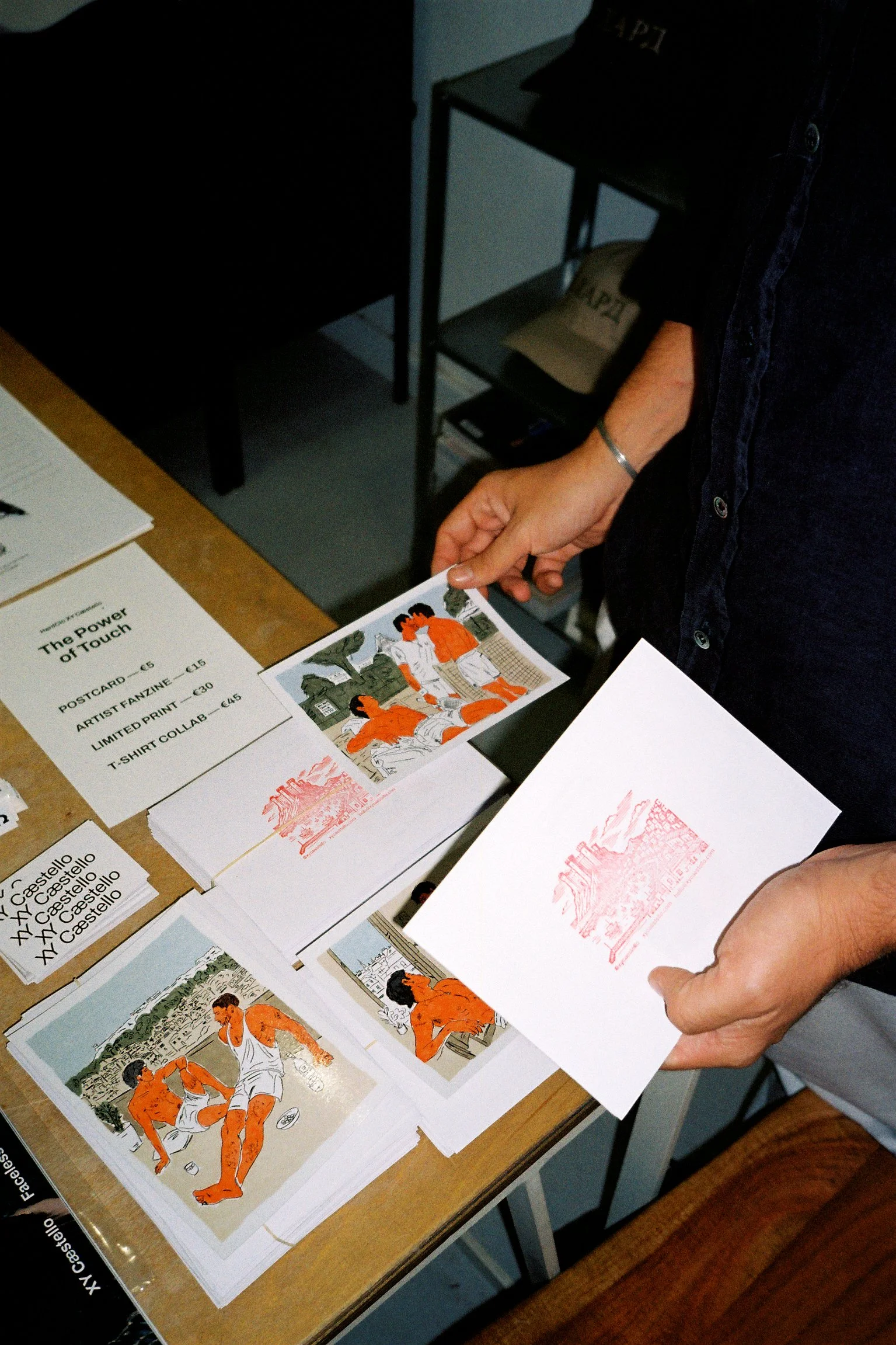 R1-09890-0003.jpg