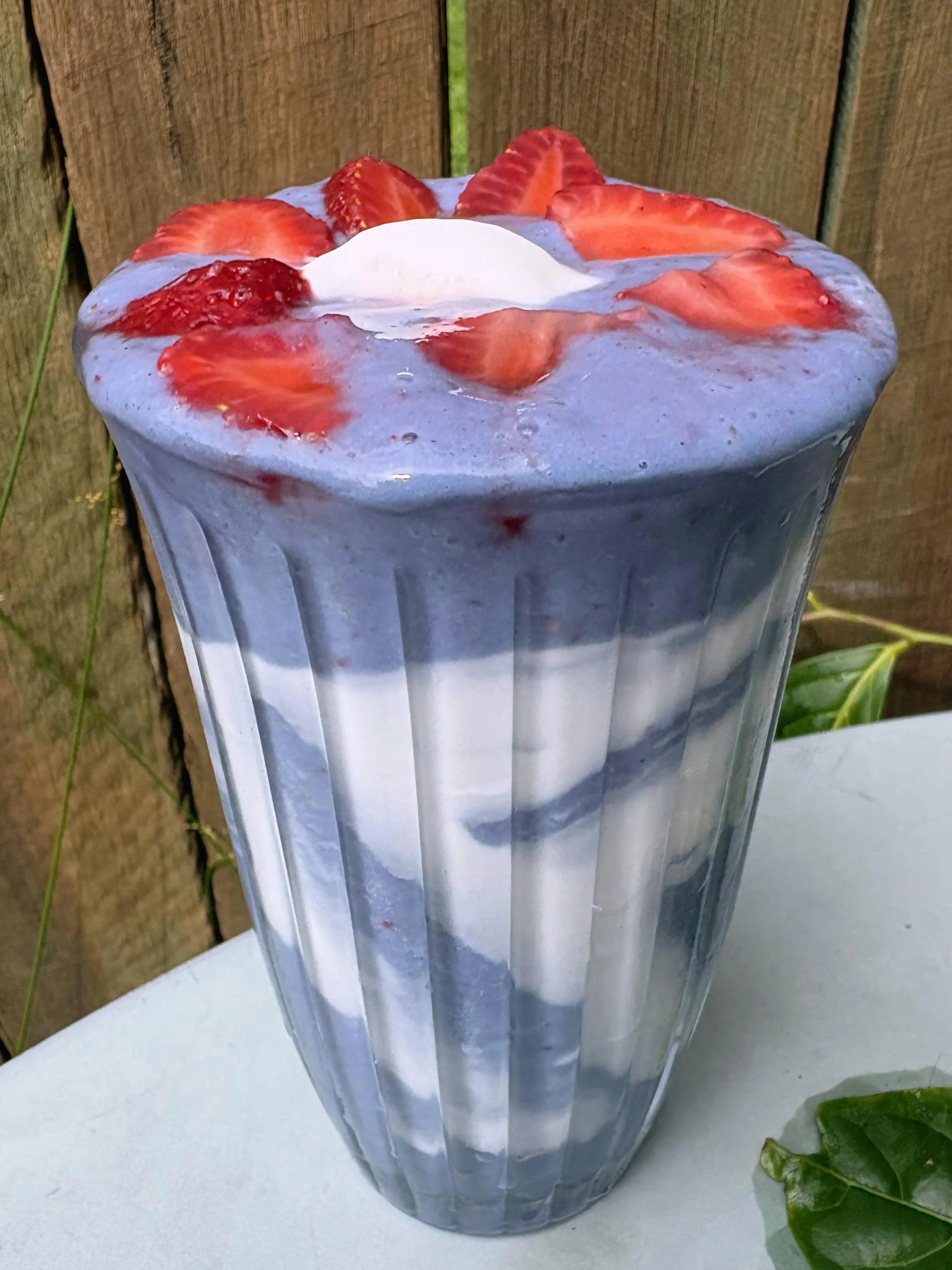 Short n Sweet Sabrina Carpenter Erewhon Smoothie