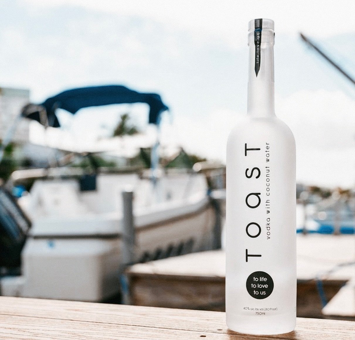 Sunday vibes call for raising a glass of Toast Vodka and toasting to life&rsquo;s simple joys. Cheers to making every moment count! 🍸

 #SundayToast #toastvodka #sundayfunday