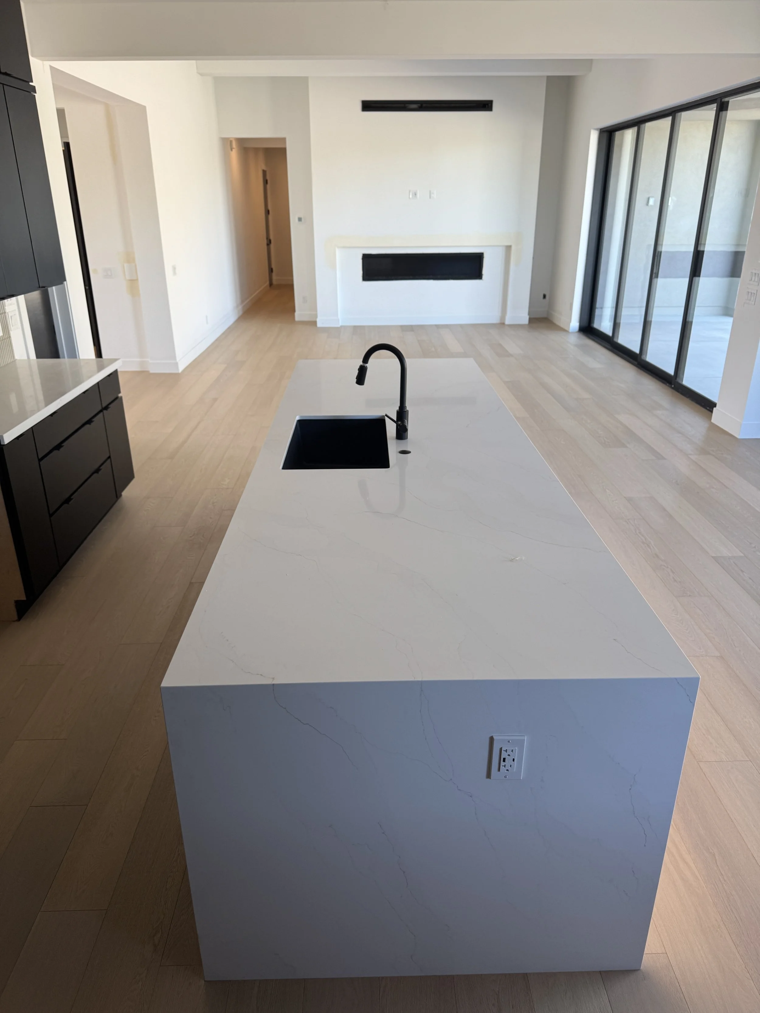 Provenza - New York loft - Rock Island 7.5" (II)