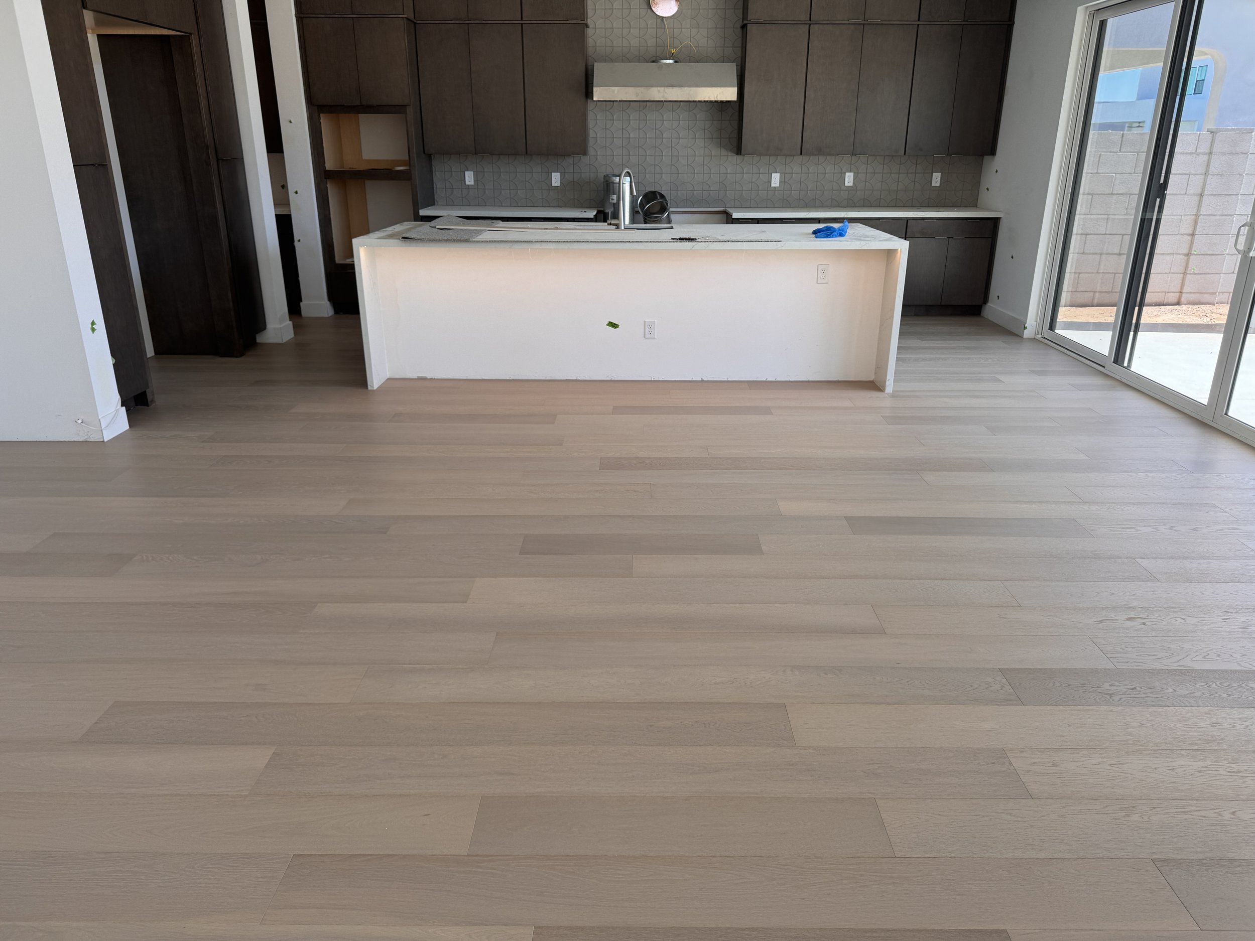 Provenza - New York loft - Ferry Point  7.5"