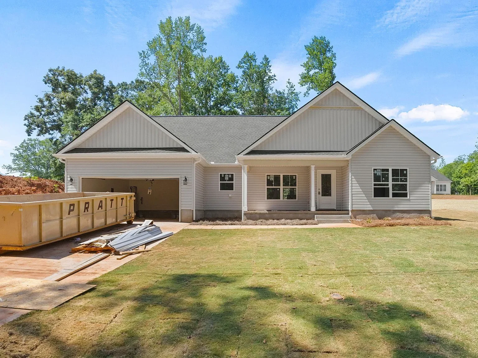 PENDING: 213 Buckingham Rd, Duncan, SC 29334