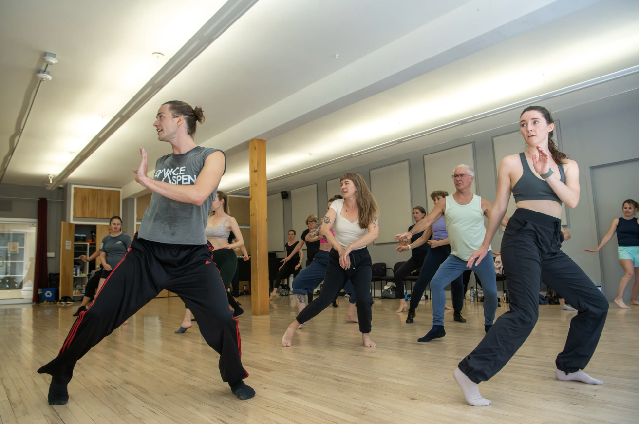FREE Community Moves