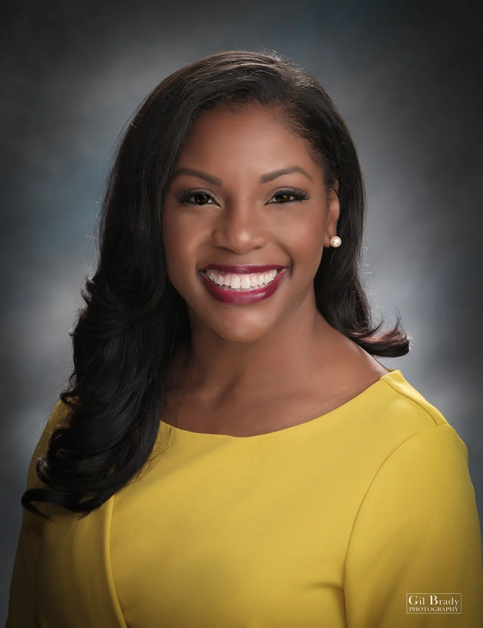 Demetria Headshot.jpg