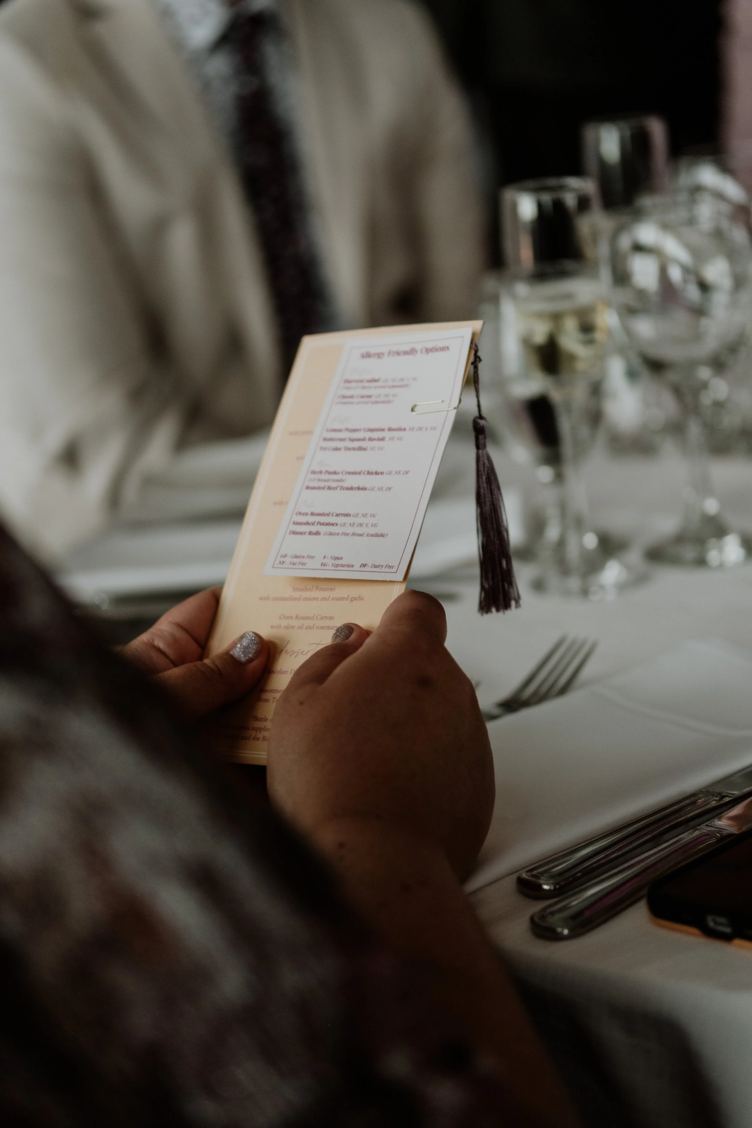 Supplemental allergy cards were added to some guests menus. We wanted them to be handy and pocket sized so they could be carried to the buffet as a cheat sheet!