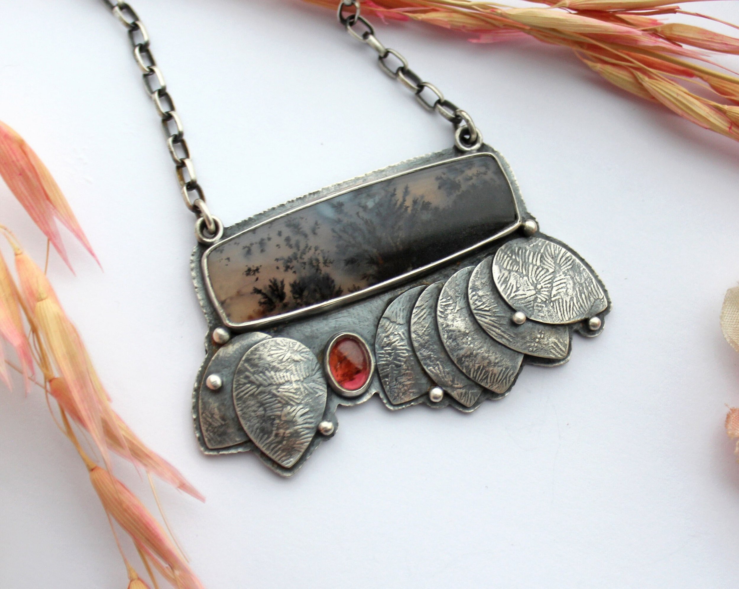 https://i.etsystatic.com/7941806/r/il/e236db/5585388672/il_fullxfull.5585388672_apl7.jpg