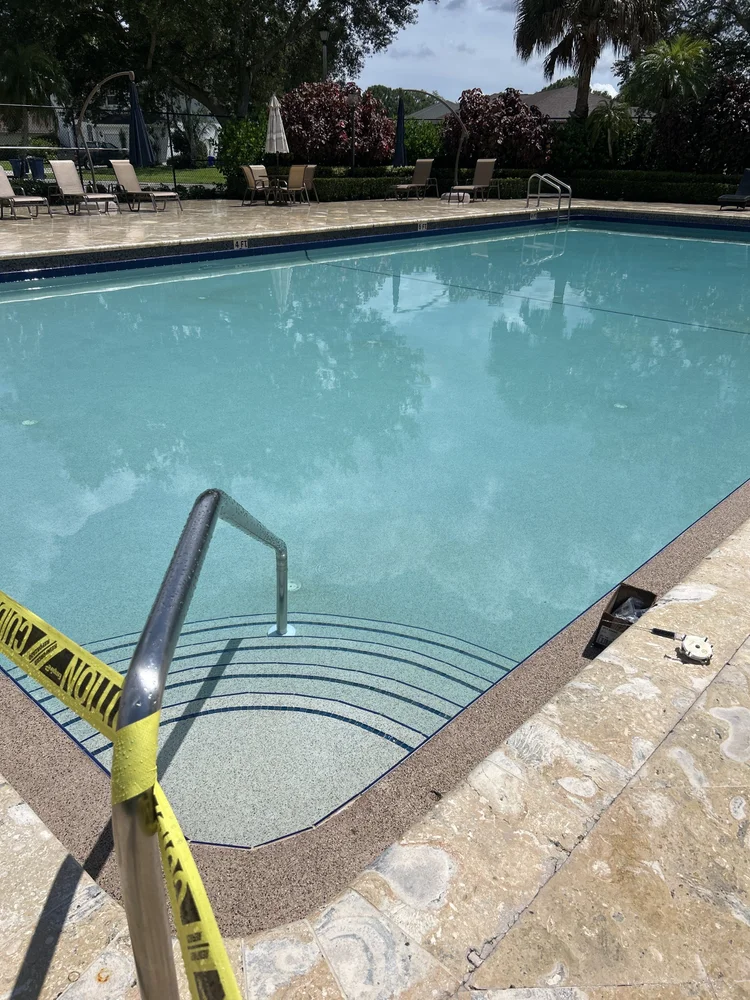 Saratoga Pines Community Pool
