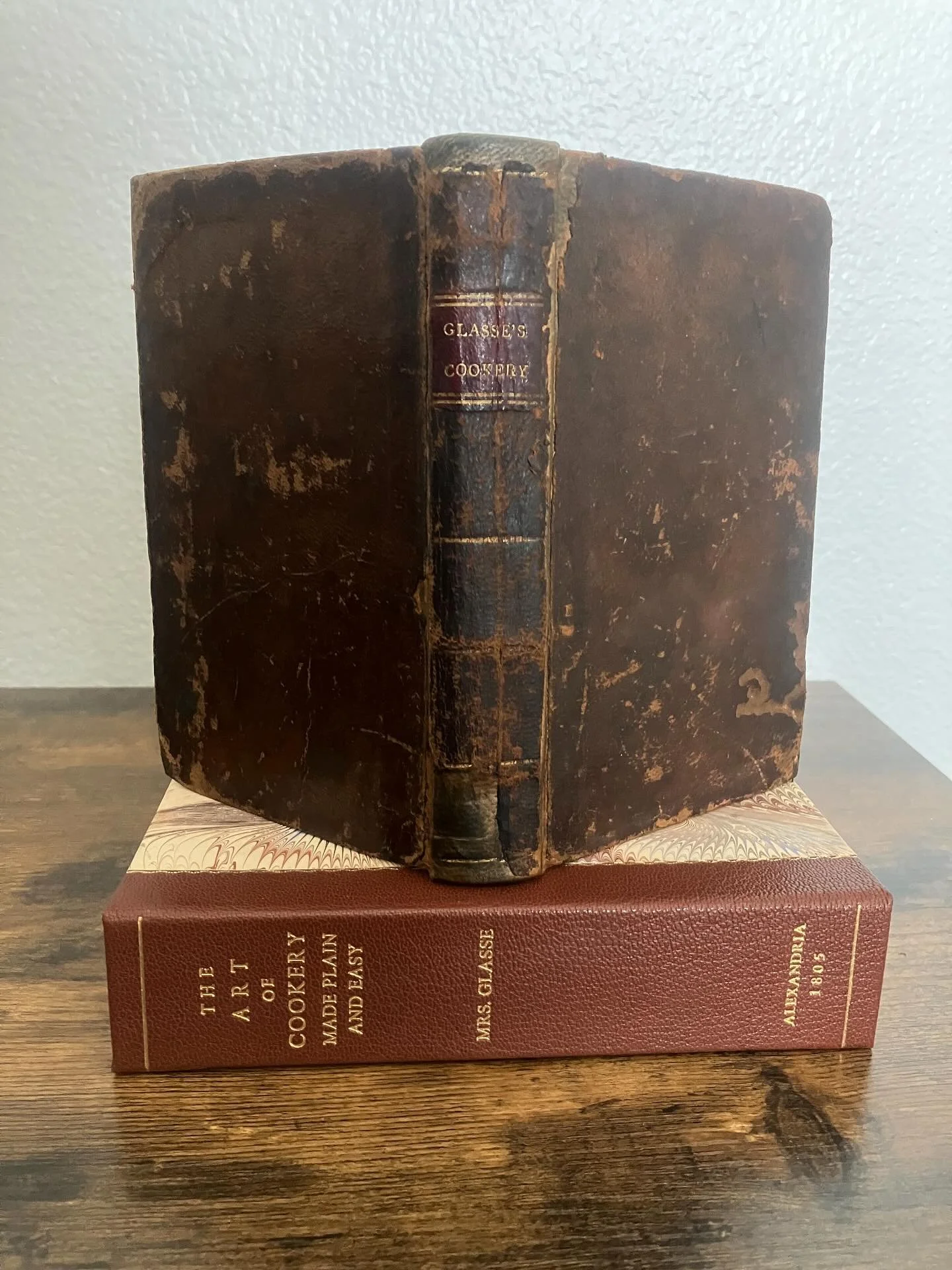 When it was first published in the US in 1805, Hannah Glasse&rsquo;s The Art of Cookery ushered in a more egalitarian approach to family dining. One needn&rsquo;t be wealthy or have a kitchen staff to eat well. One only needed to be literate and inte
