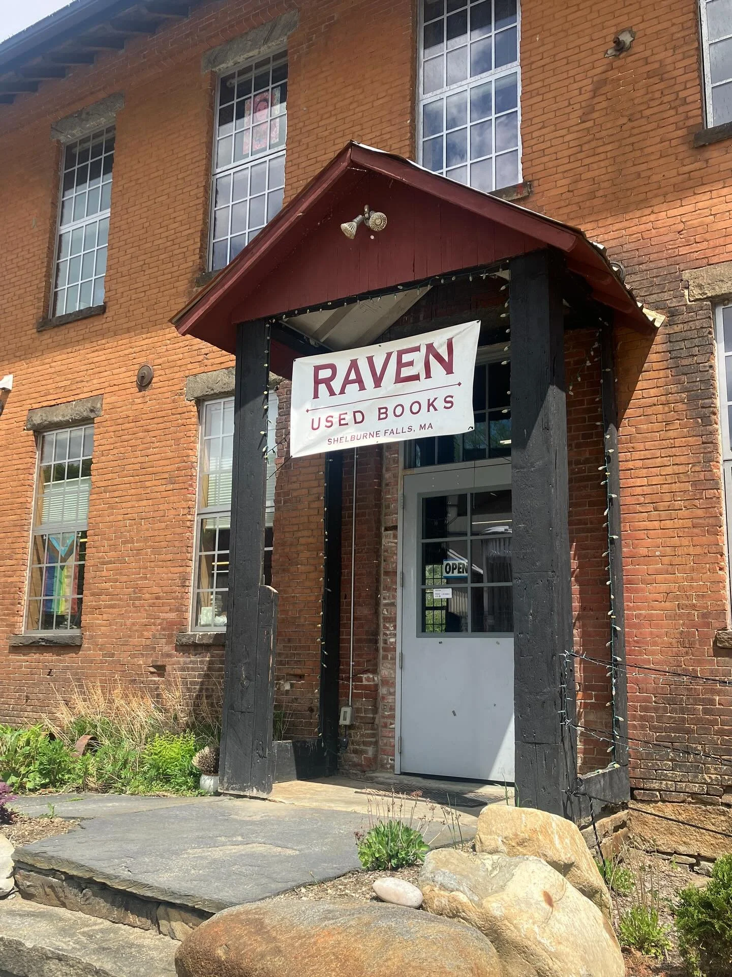 A sign of a beautiful week when the sun shines and your time is spent bookishly. We have a lot of gratitude to spread today - to gregarious John at @ravenshelburnefalls and to sweet Nancy Dole (whose ephemera shop seems to have no @). 

Hard to top, 