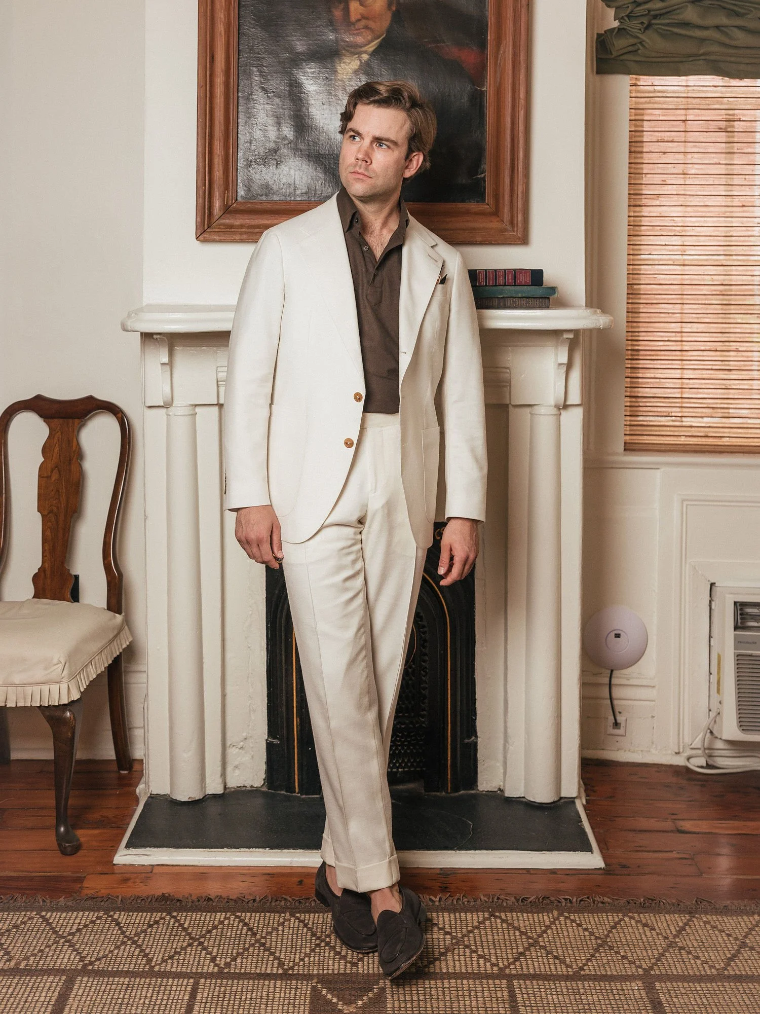 Wool-silk-linen suit in ivory, Polo in cotton knit from Carnet