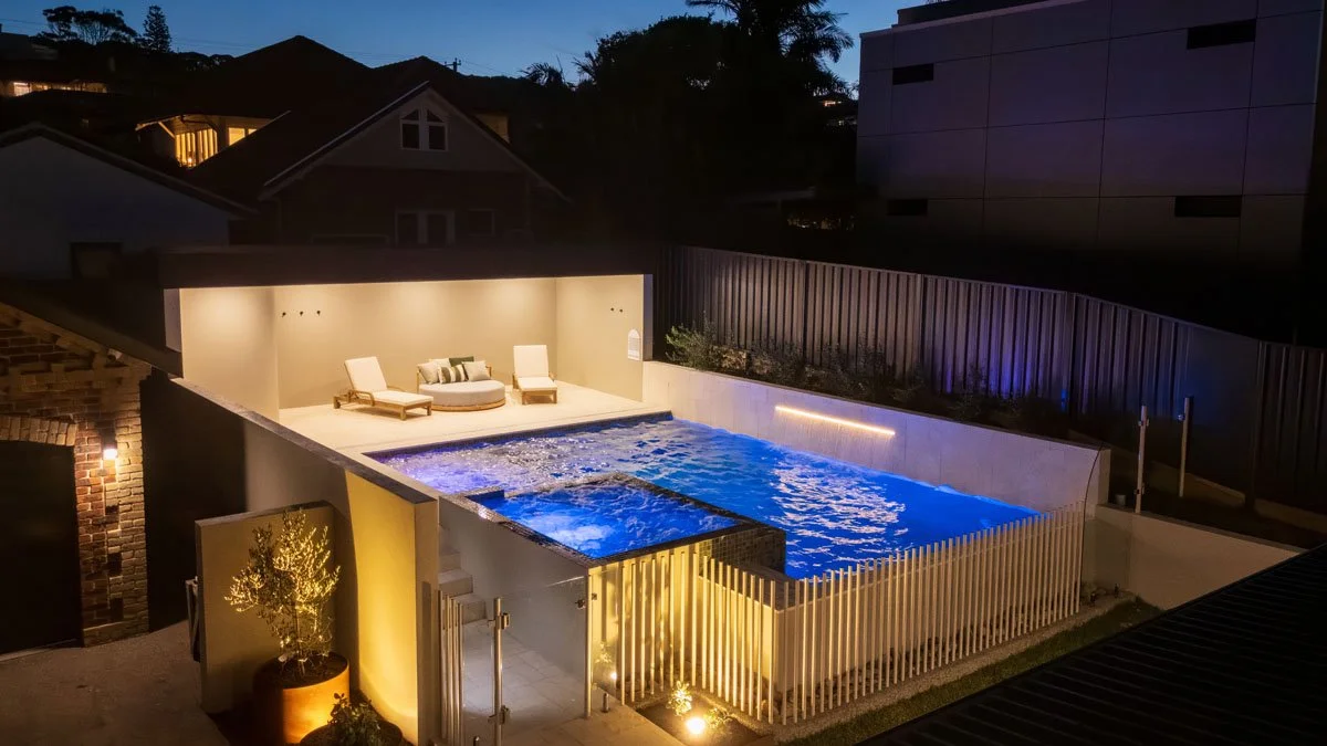 28 Janet Street - Reflection Pools [vismo] Drone - 01.jpg