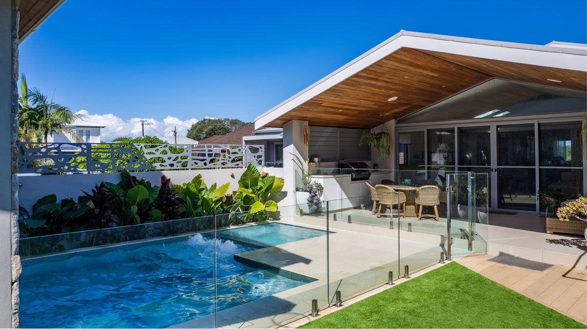 13A Cain Street, Redhead POOL Drone Photo [BK]-1.jpg