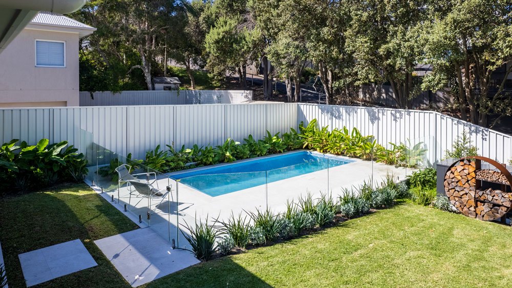 7 Wrightson Avenue, Bar Beach POOL Drone Photo [BK]-2.jpg