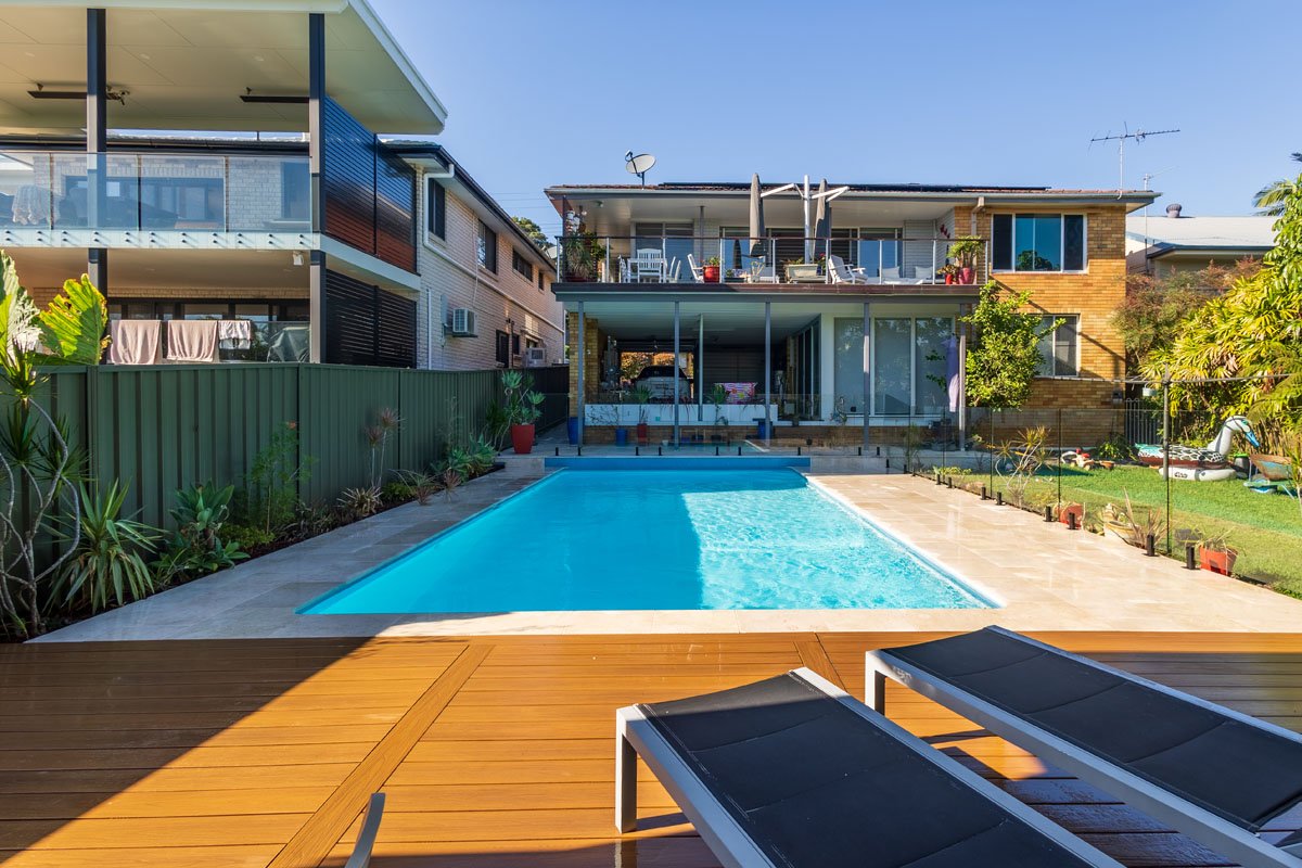 21 Victor Ave, Valentine POOL Cam Photo (wide) [BK]-4.jpg