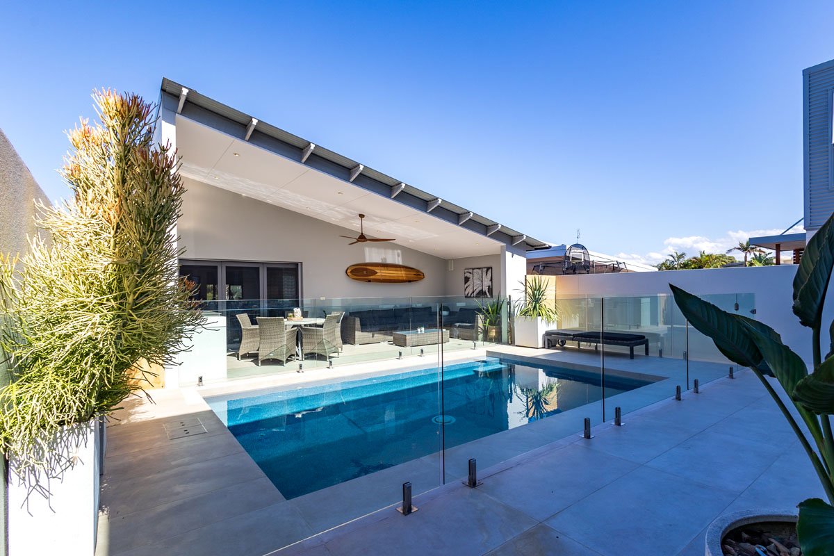 15 Cain Street, Redhead POOL Cam Photo [BK]-09.jpg