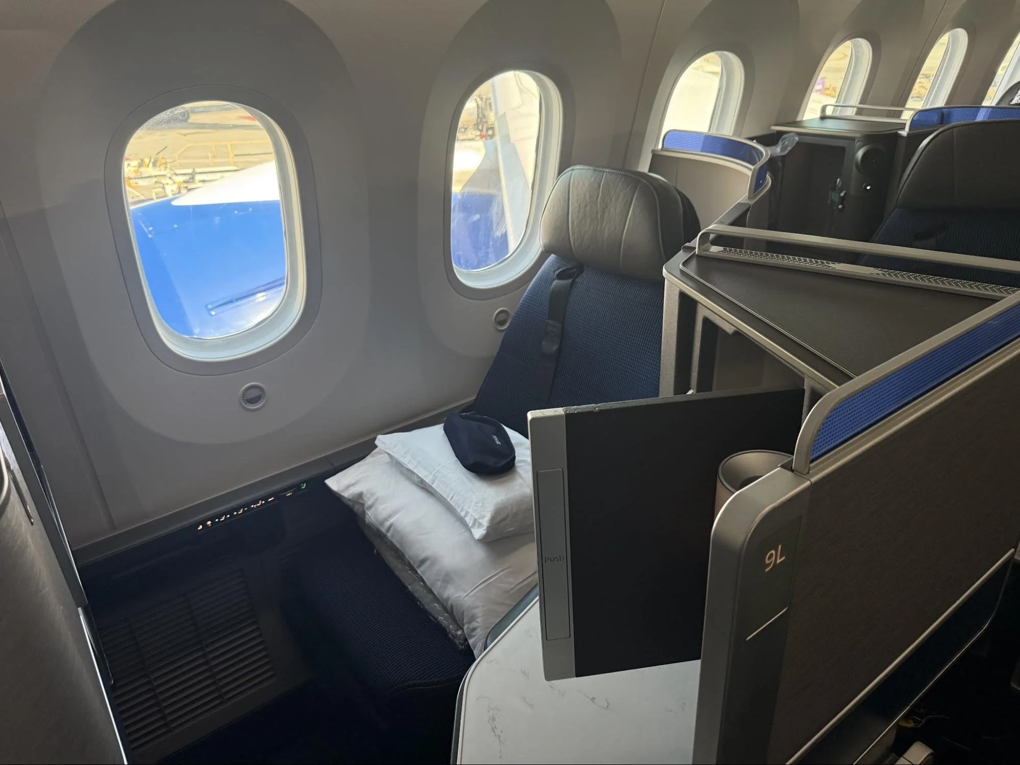 Flying Coast-to-Coast in Style: United 787-9 Dreamliner Polaris Business Class from San Francisco to Newark&nbsp;