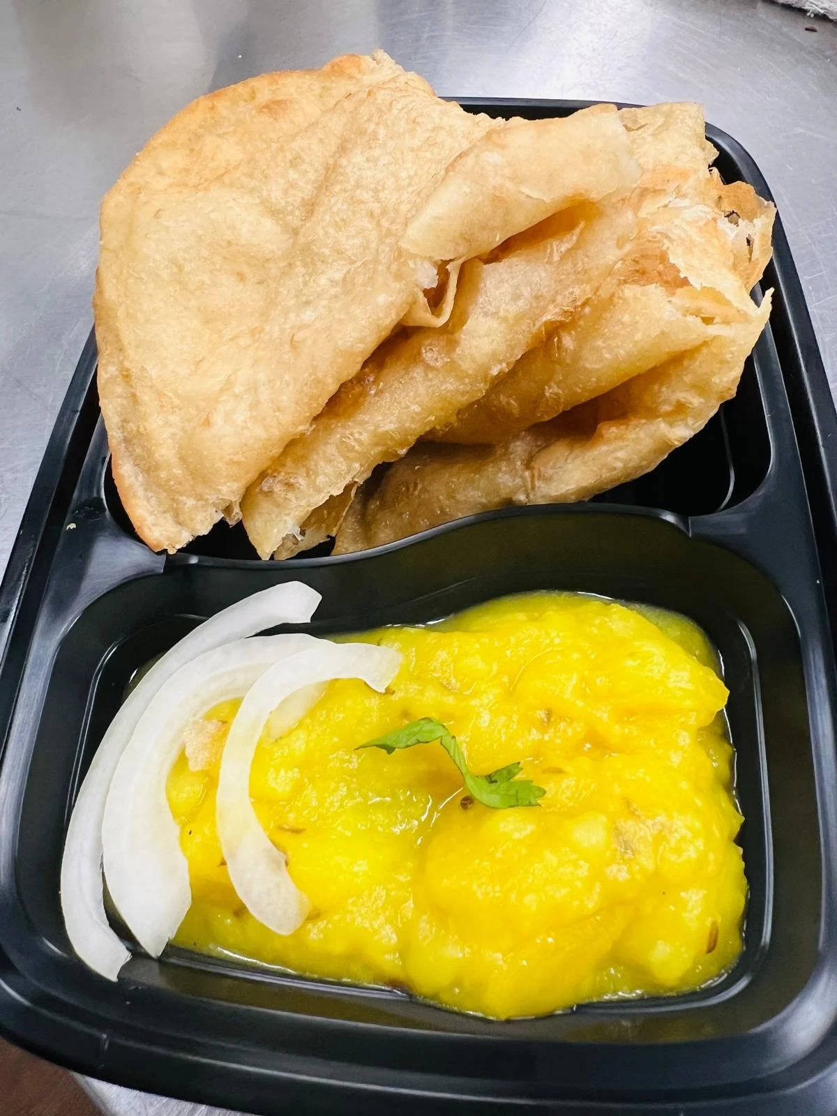 Poori-Aloo Curry