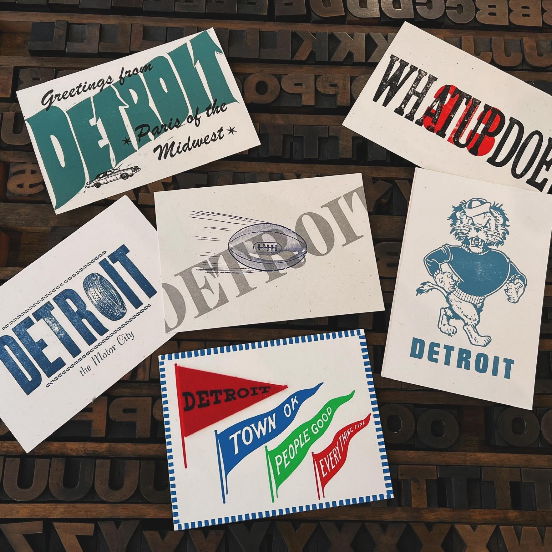 Visiting Detroit?! Send a postcard to someone letting them know all about your adventures! We are open this weekend while all the 🏈 NFL Draft activities are happening. To celebrate get a ✨FREE✨ Detroit football postcard tomorrow in-store. 
&bull;
&b