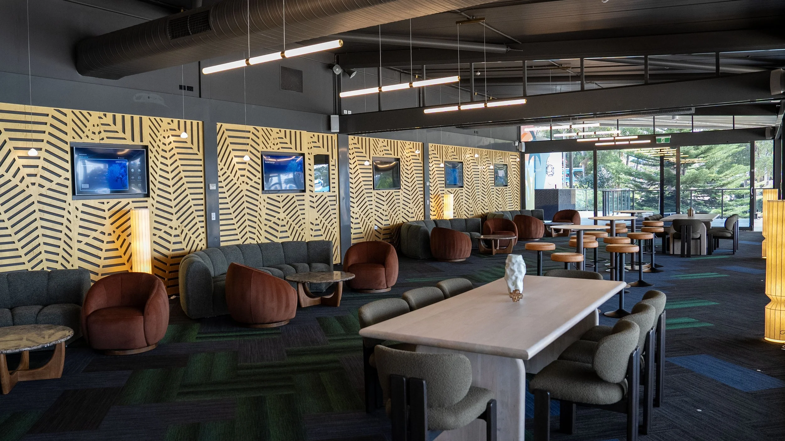 The loft lounge5.jpg