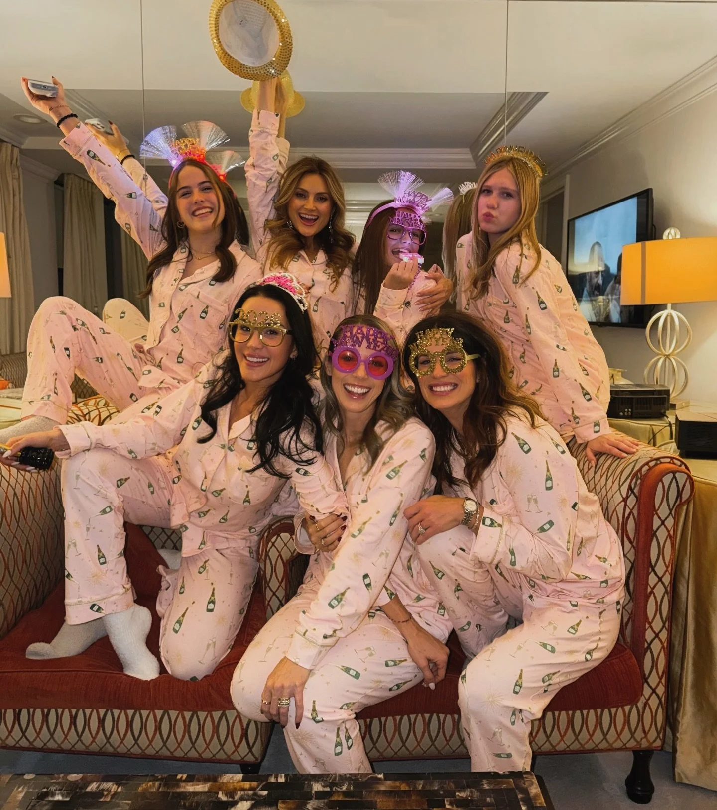 Holiday recap ✨🎄
As if I didn&rsquo;t already cherish this before but living abroad has taught me how rare and sacred time with my people really is. Two weeks between Los Angeles and New York City. My heart is full. 

Missing these special people al