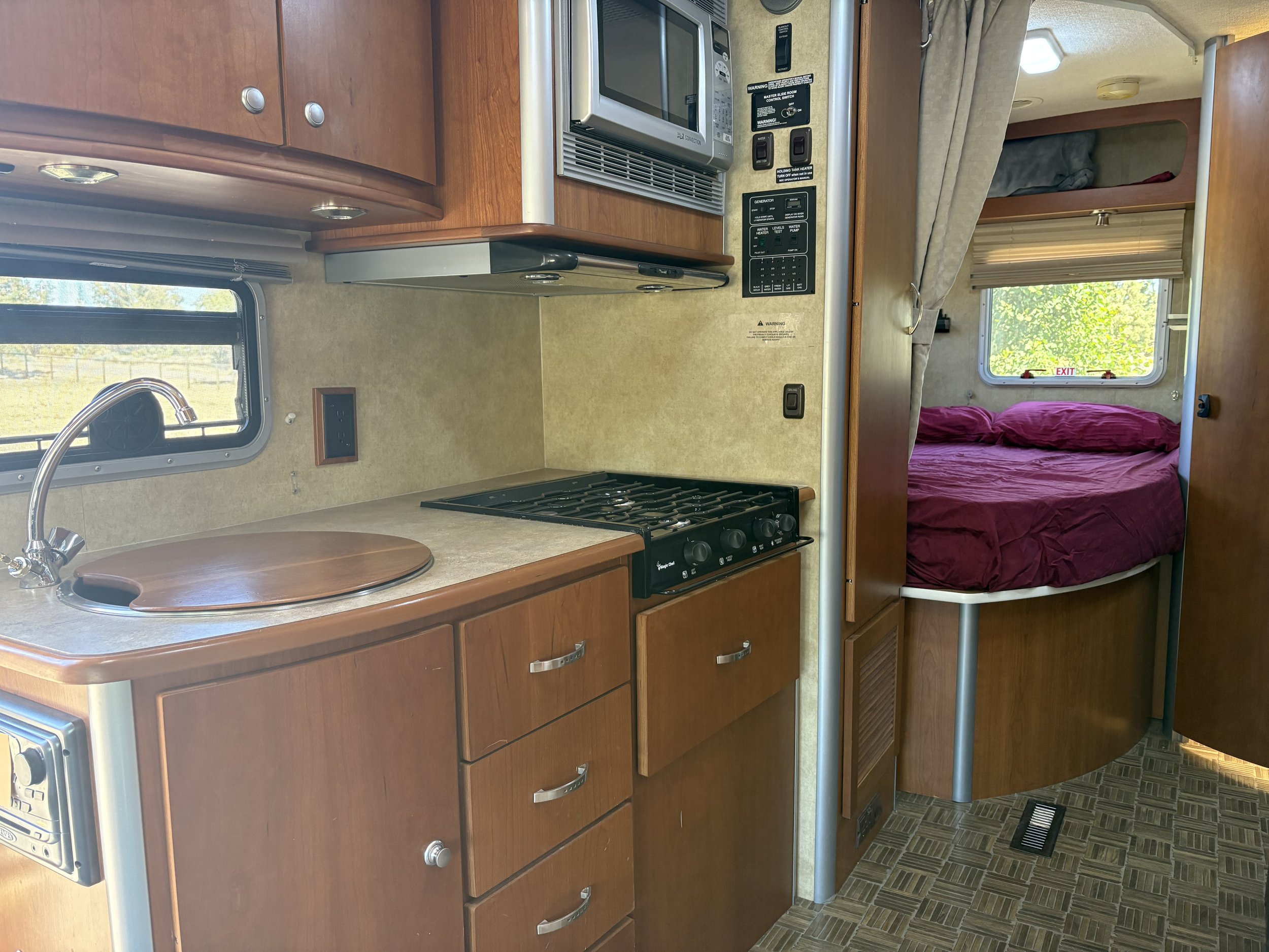 MCG RV KITCHEN.jpeg