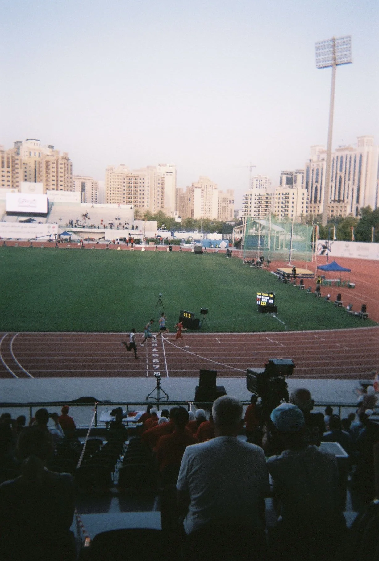 83cac7b5-8fe4-40ee-9223-c86d8e5dbf14.jpg