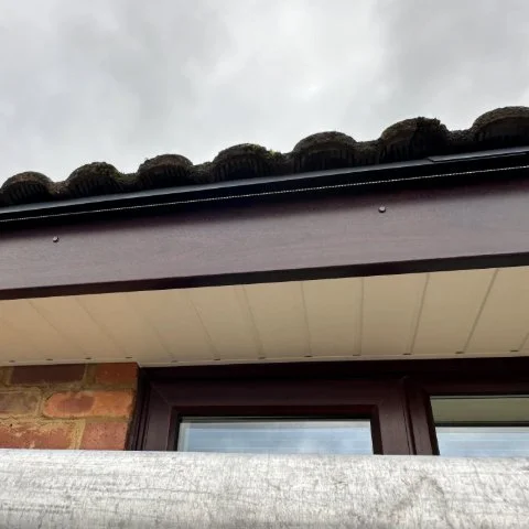 replacement-rosewood-fascia-white-soffit-brown-square-guttering-wallisdown-poole-roofline.jpg