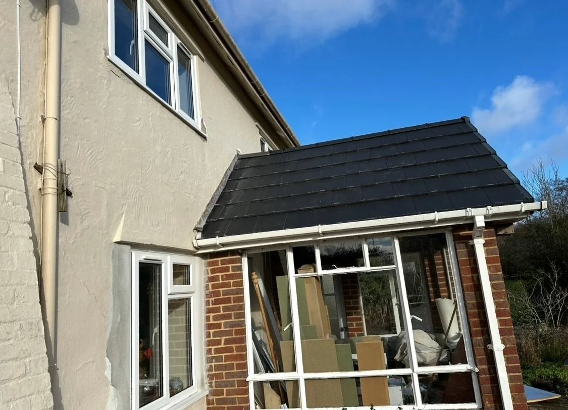before window and fascia replaced.jpg
