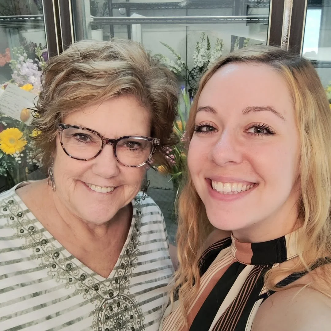 One of our besties in the industry right here!!

@janeutleyweddingwoman is a core building block in where we are today with Nature's Marrow 🌿 I couldn't ask for a more supportive, genuine friend who has helped us so much, between tagging constantly 