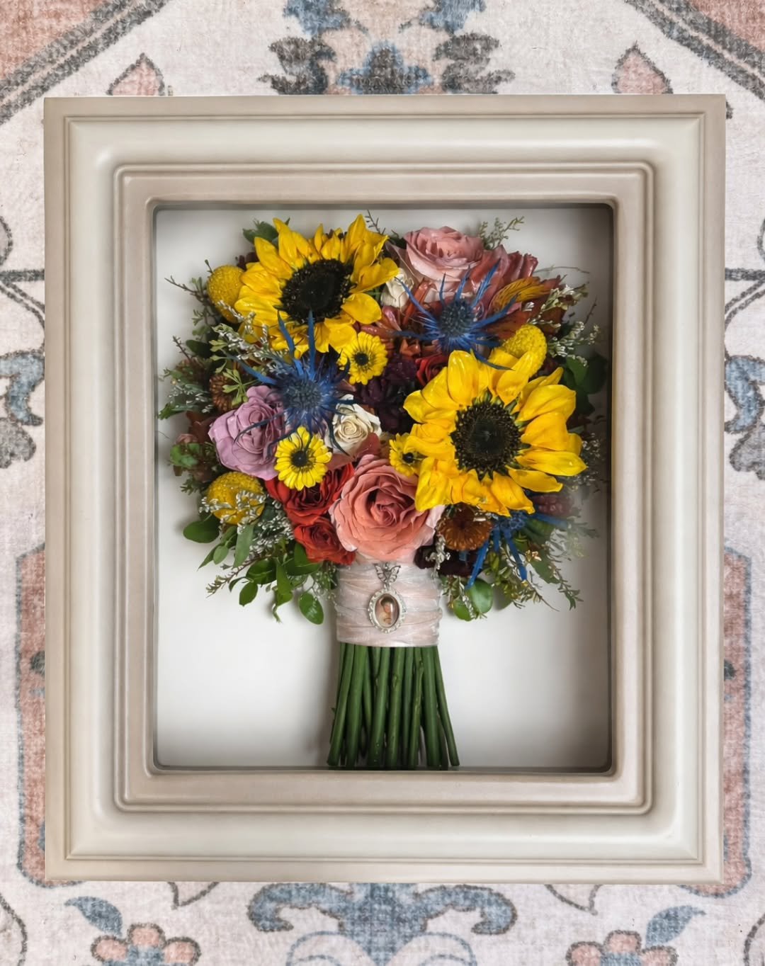 Such a cutie 🌻💓

Thank you @gardenofedennc for sending Danielle Finnerty our way! We definitely had a fun time with this autumn rainbow of flowers. 

Who knew that the support from our dear florist friends would turn into us being neighbors! Wake F