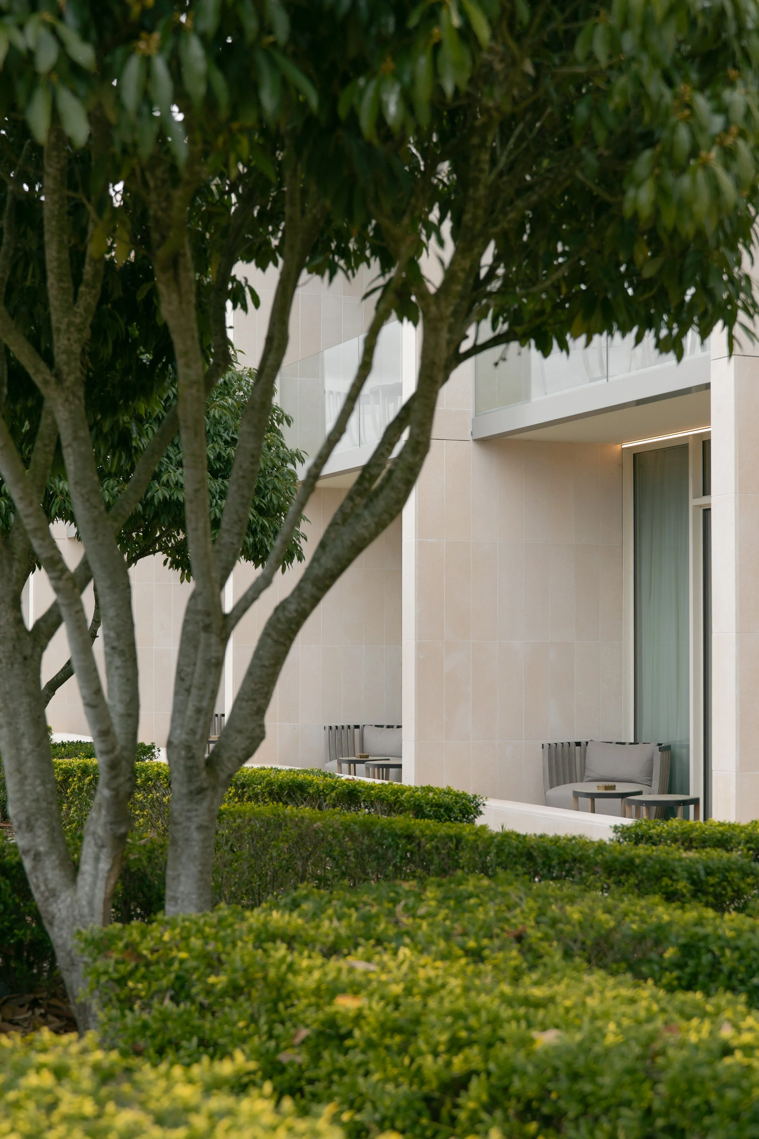 ROYAL CHAMPAGNE, Champagne Hospitality