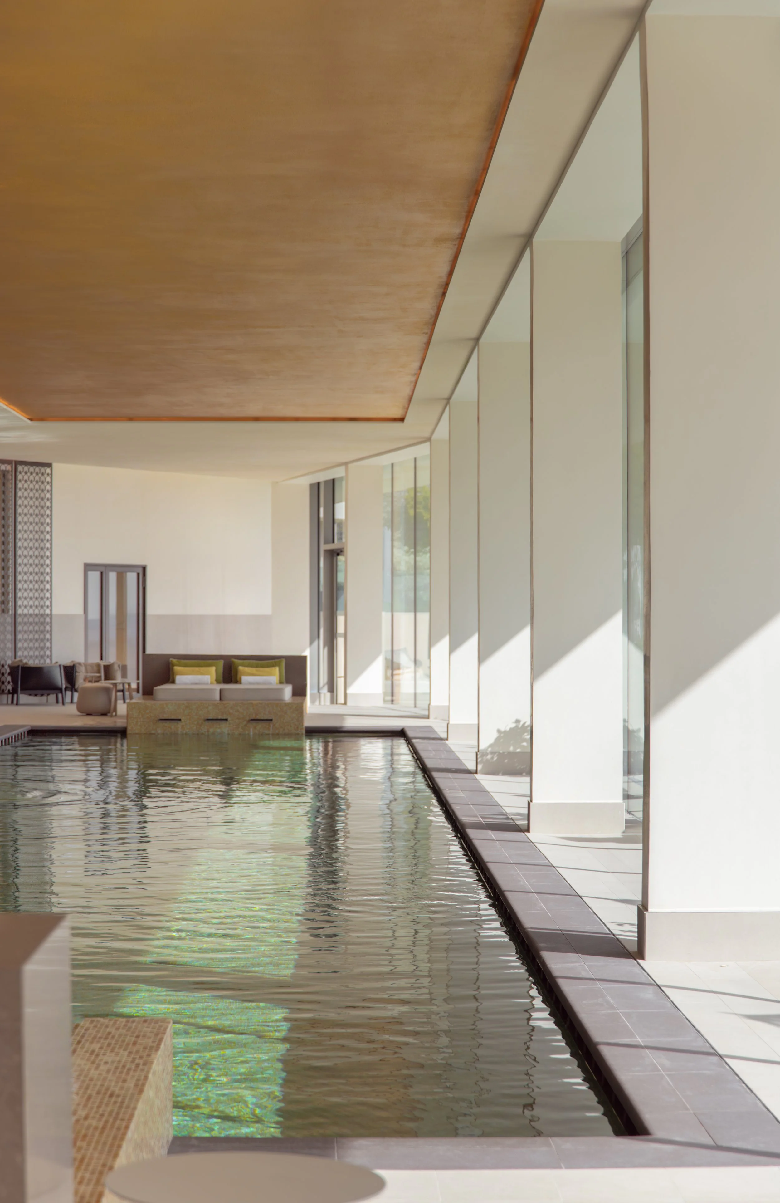 ROYAL CHAMPAGNE, Champagne Hospitality