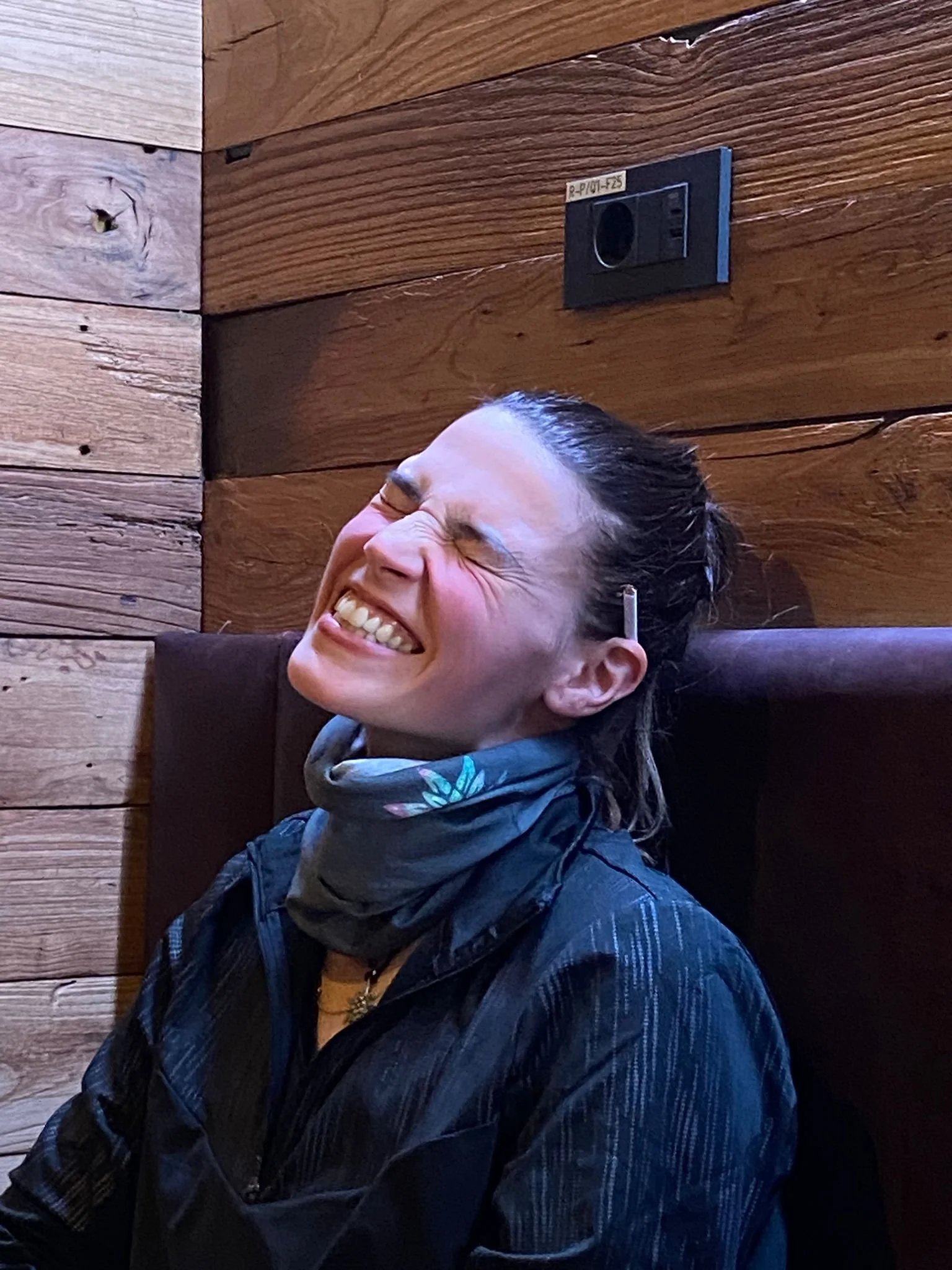 Neboj sa pridať k nám. Sľubujeme, že ani po prvom pive (alebo Bombardine) nehryzieme.