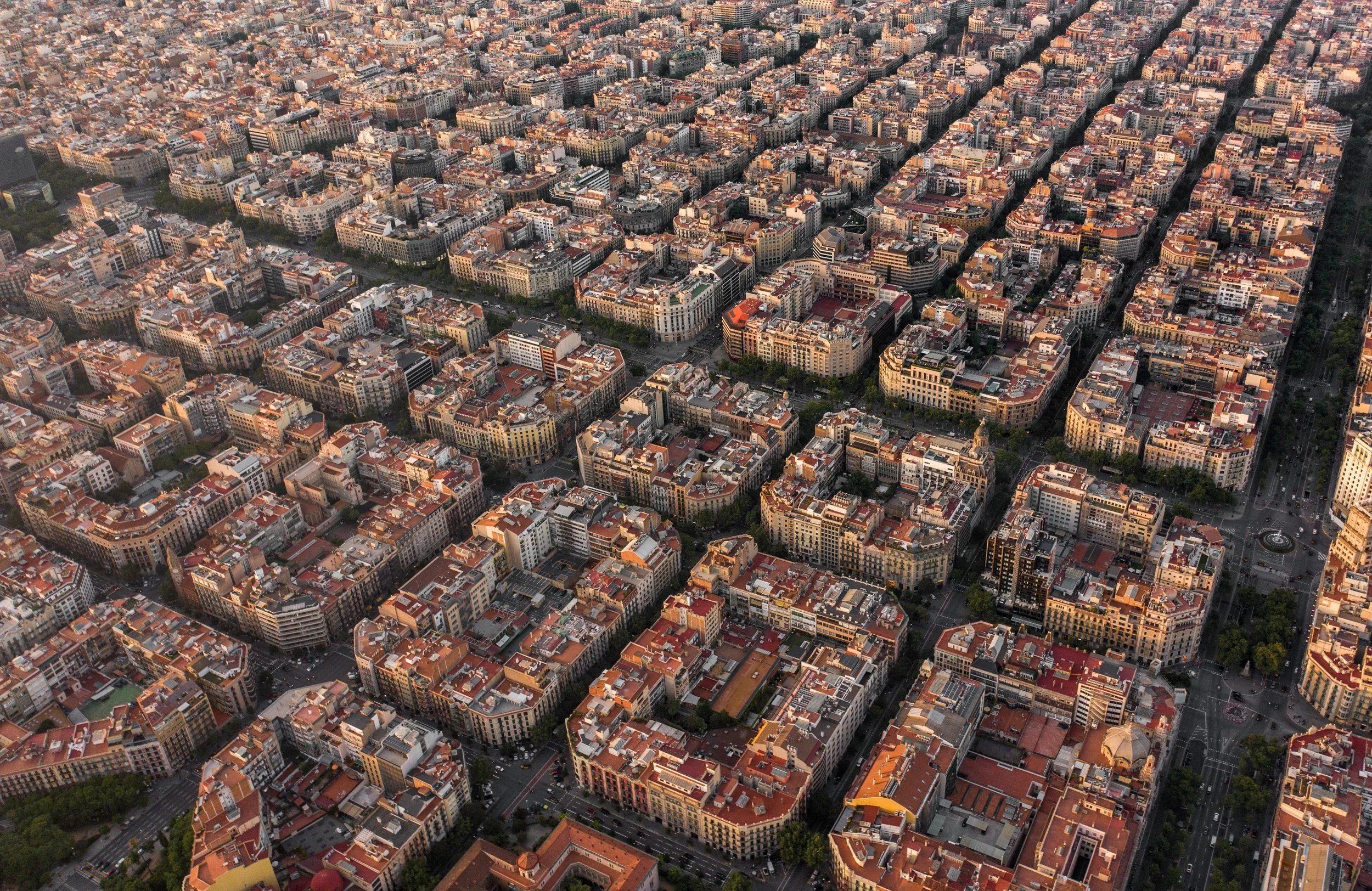 barcelona-city-blocks-at-sunset-2026-03-17-05-07-13-utc.jpg