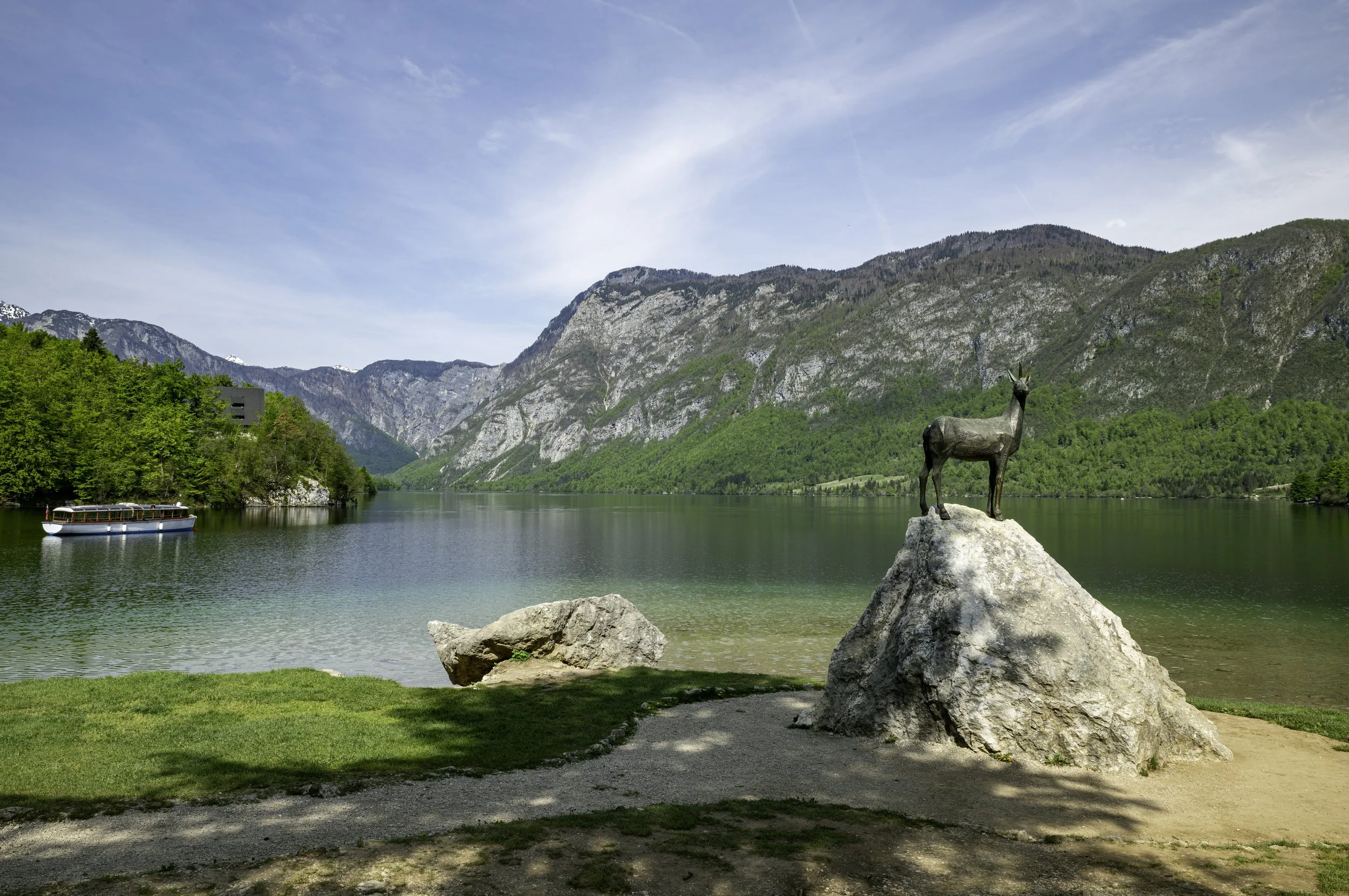 slovenia-nature-and-water-at-bohinj-2026-01-08-22-54-52-utc.jpg