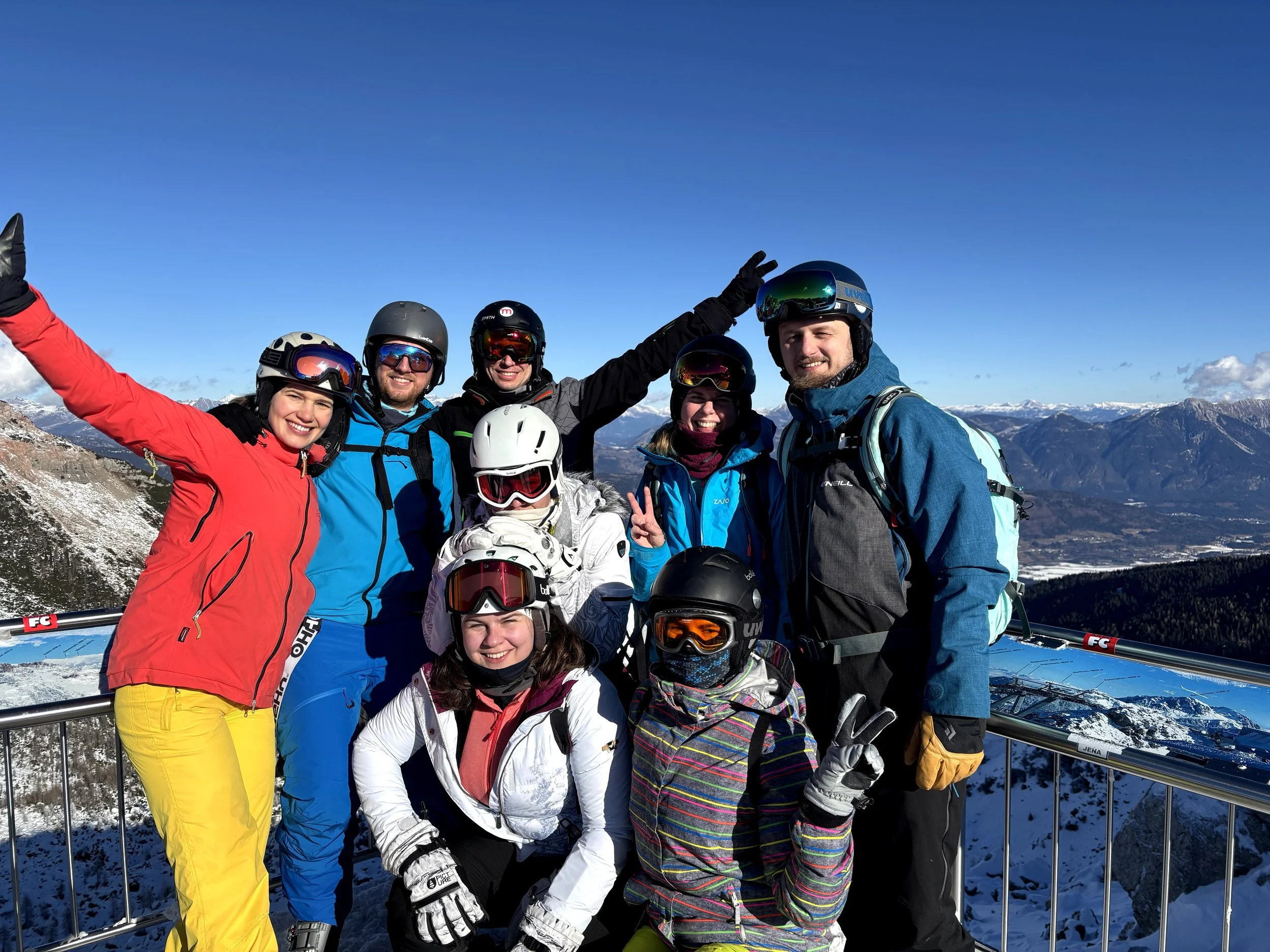 Najlepšie spomienky vznikajú s tými správnymi ľuďmi.