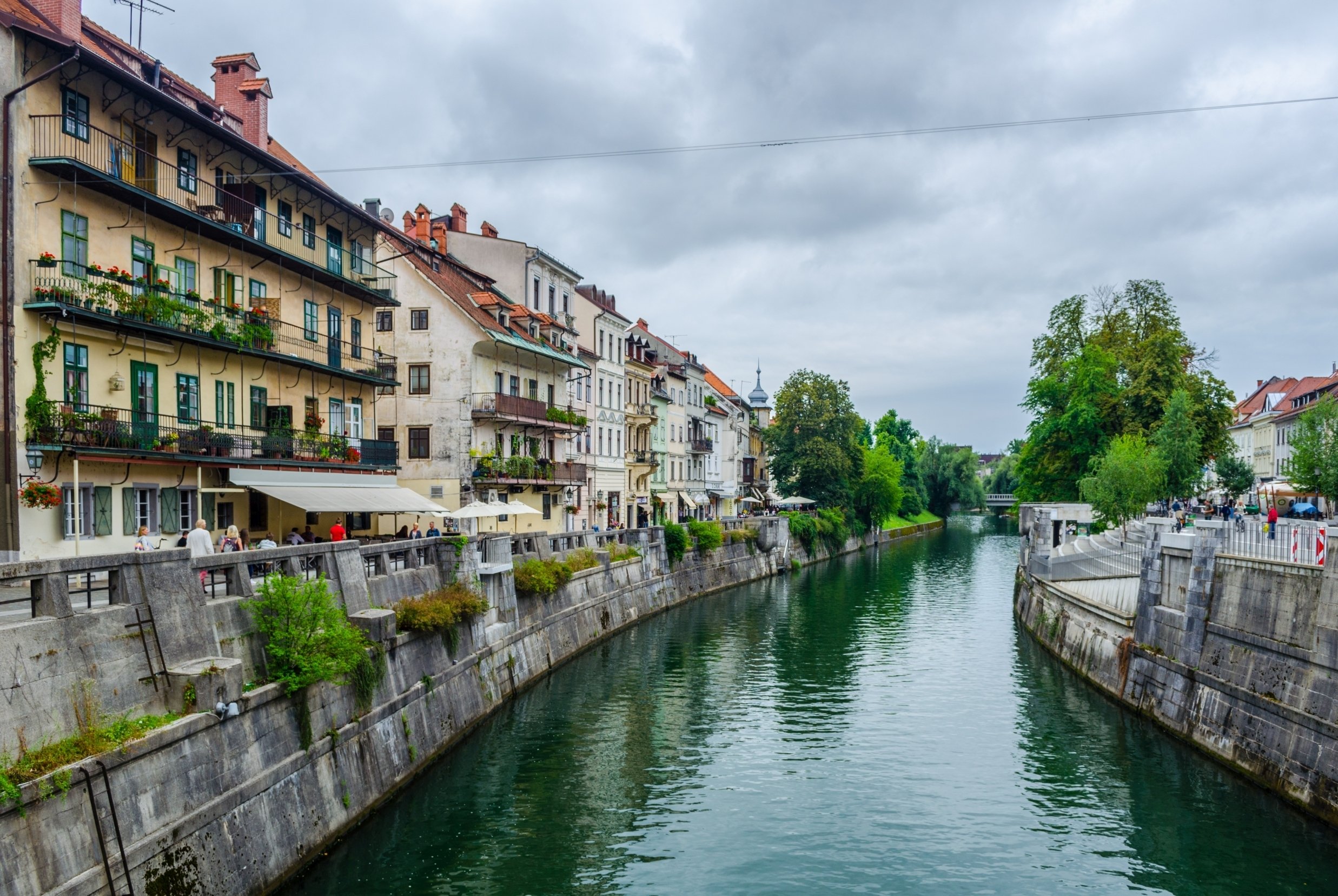 view-of-the-river-ljubljanica-going-through-the-hi-2026-01-09-14-30-07-utc.jpg
