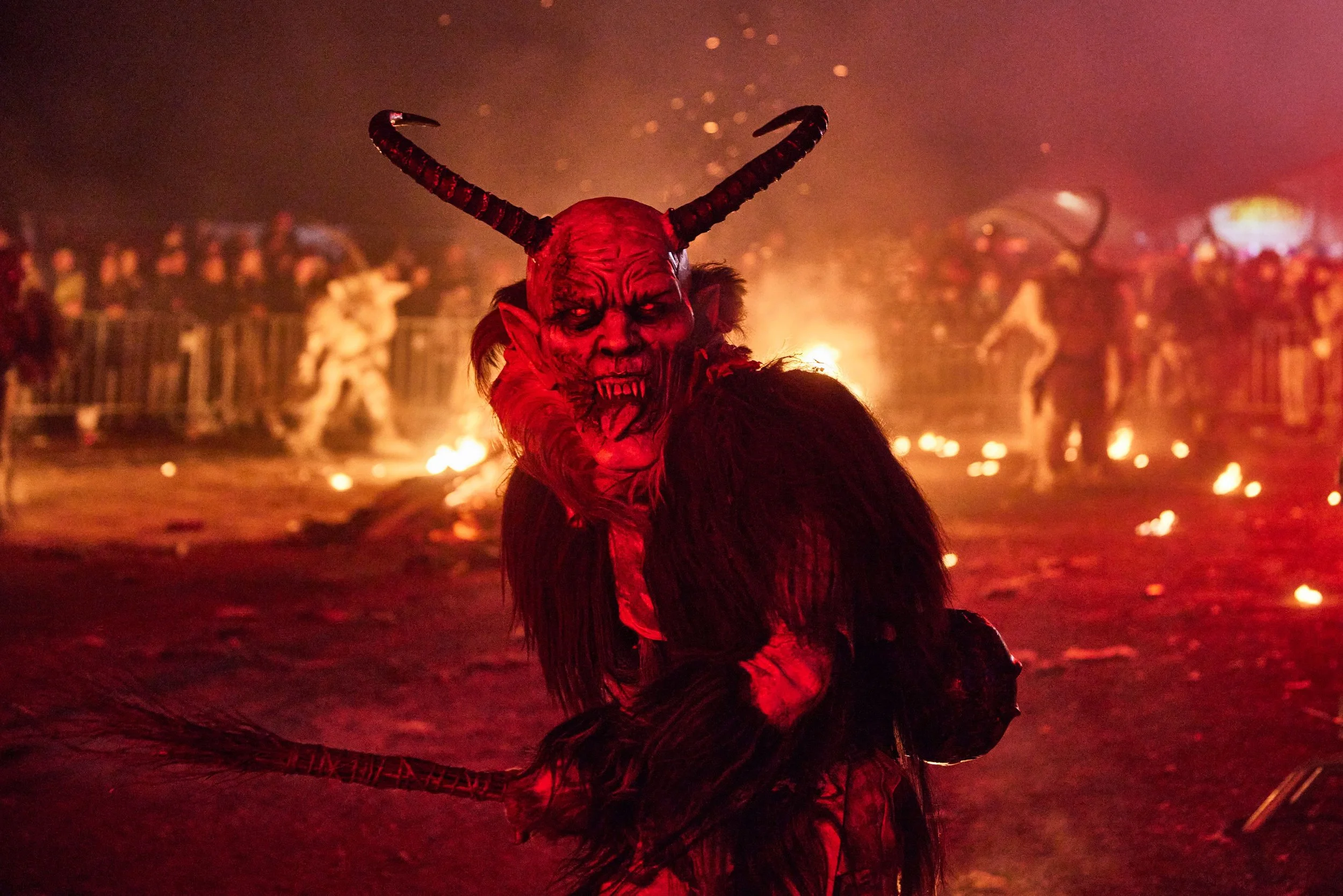 krampus-figure-in-dark-red-lighting-at-night-2026-03-18-08-01-39-utc.jpg