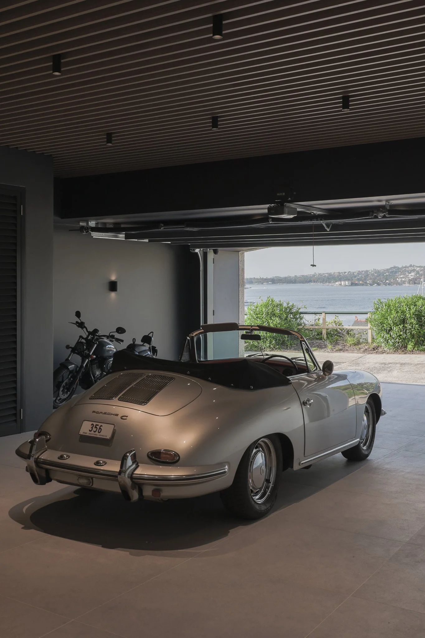Iluka Road - Daniel Gullan - 013 [Web].jpg