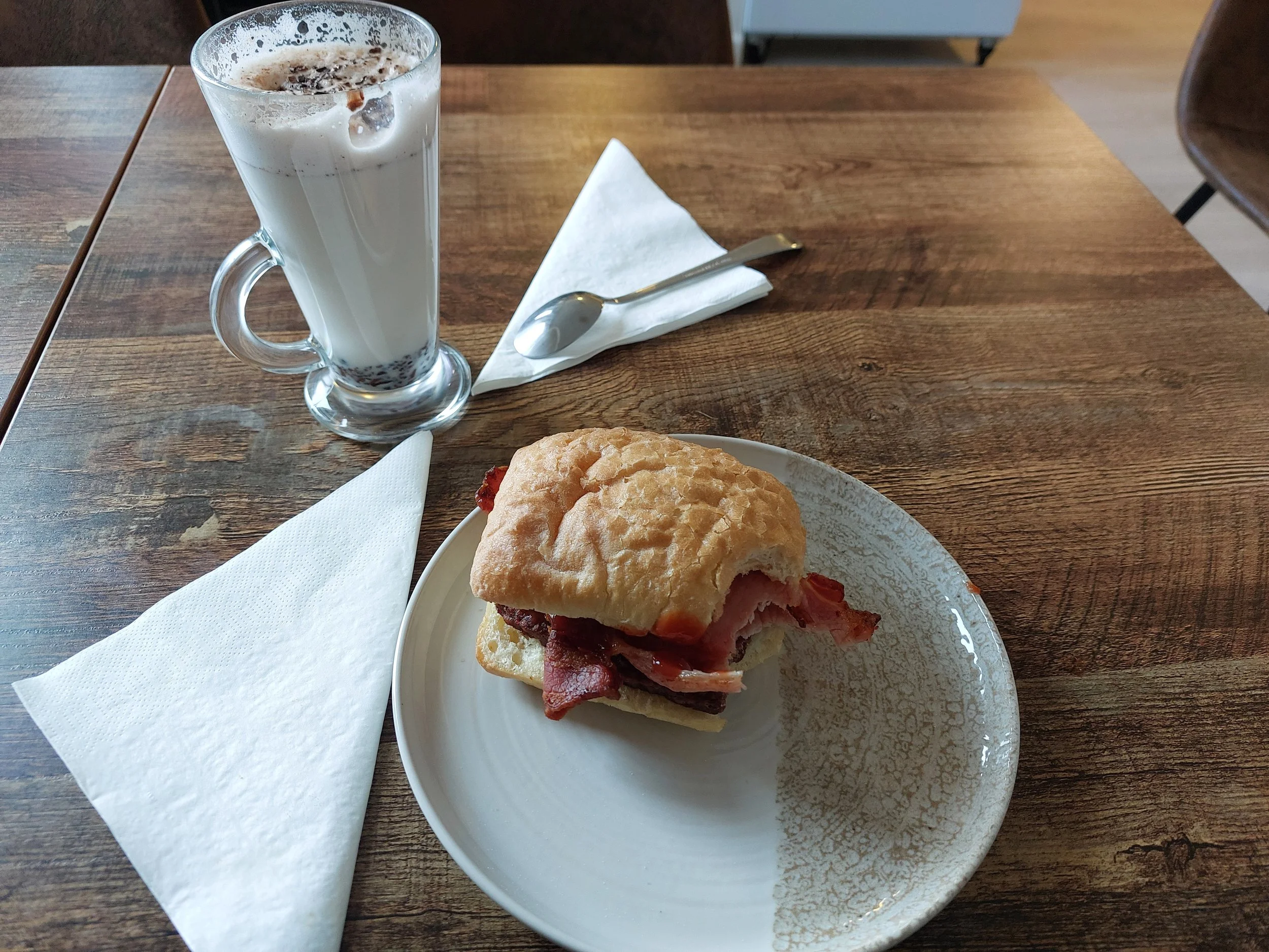 Breakfast at cafe Elgol