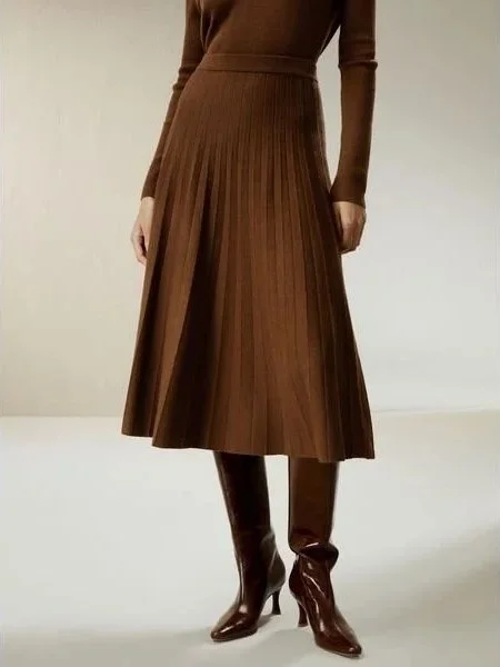  Ultra Fine Merino Wool Skirt